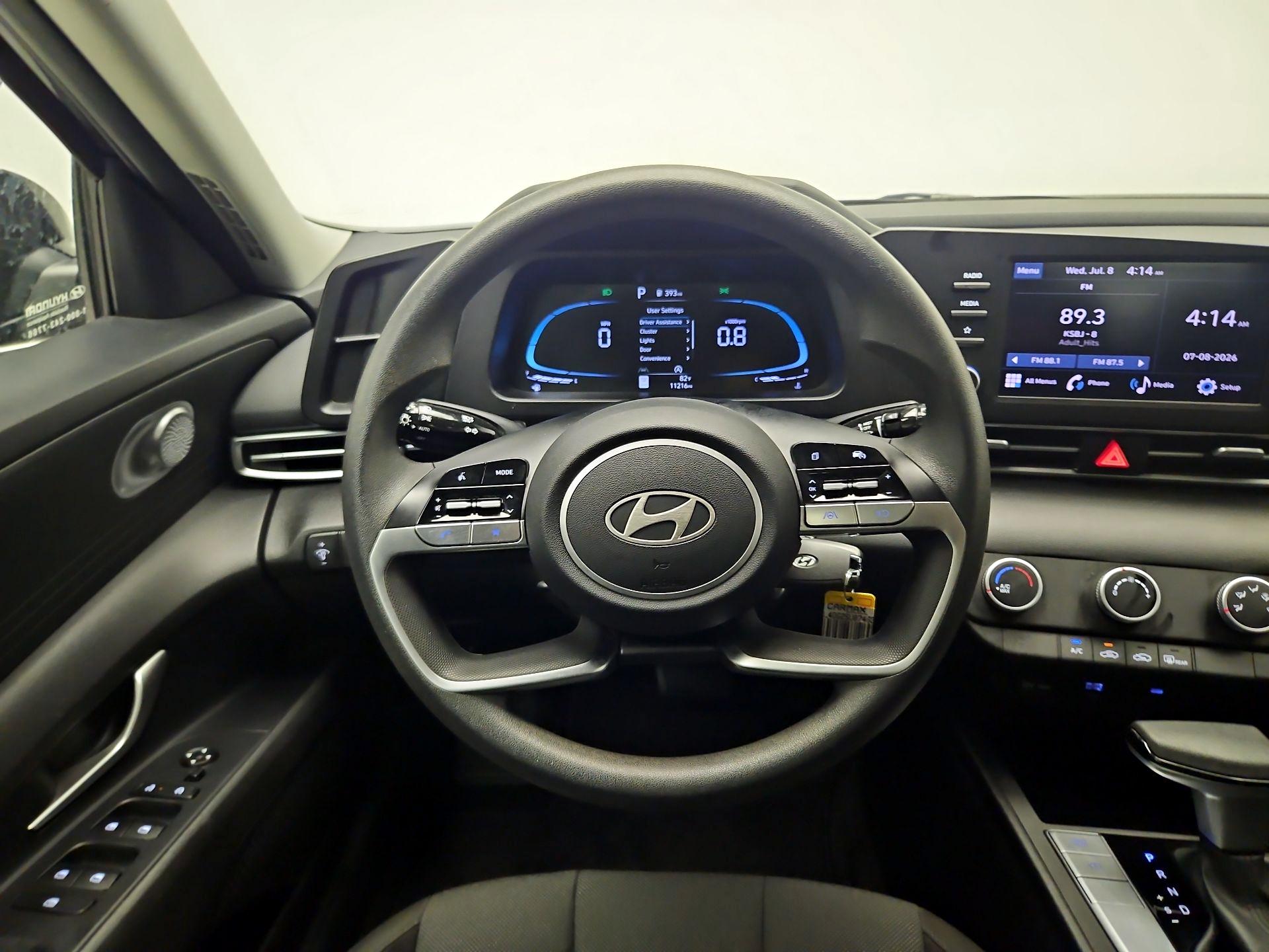 Thumbnail: 2025 Hyundai Elantra - 10