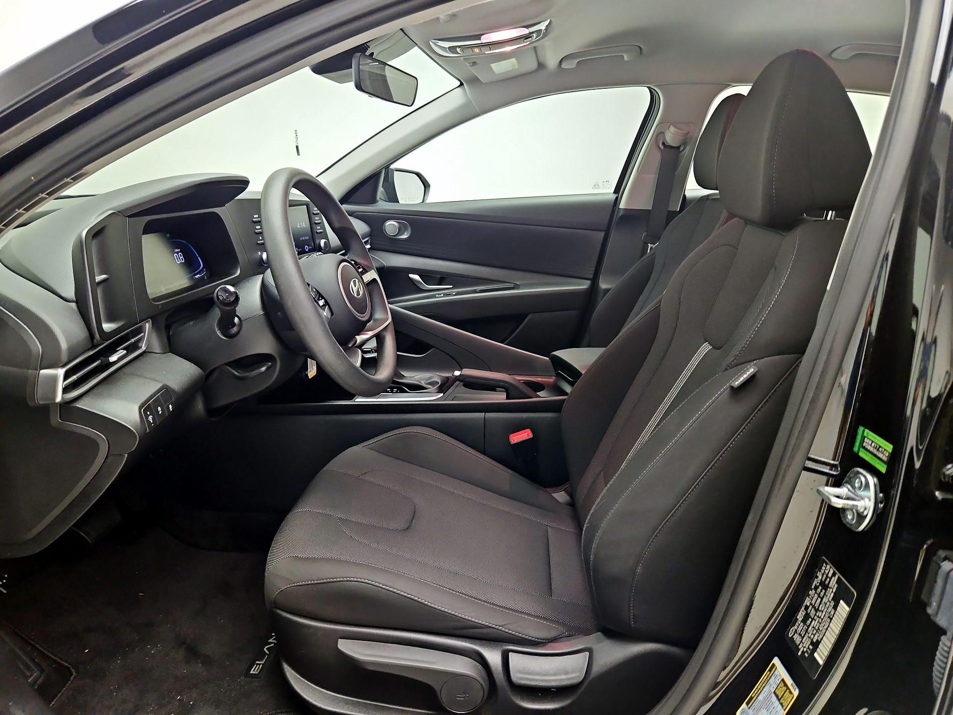 Thumbnail: 2025 Hyundai Elantra - 11