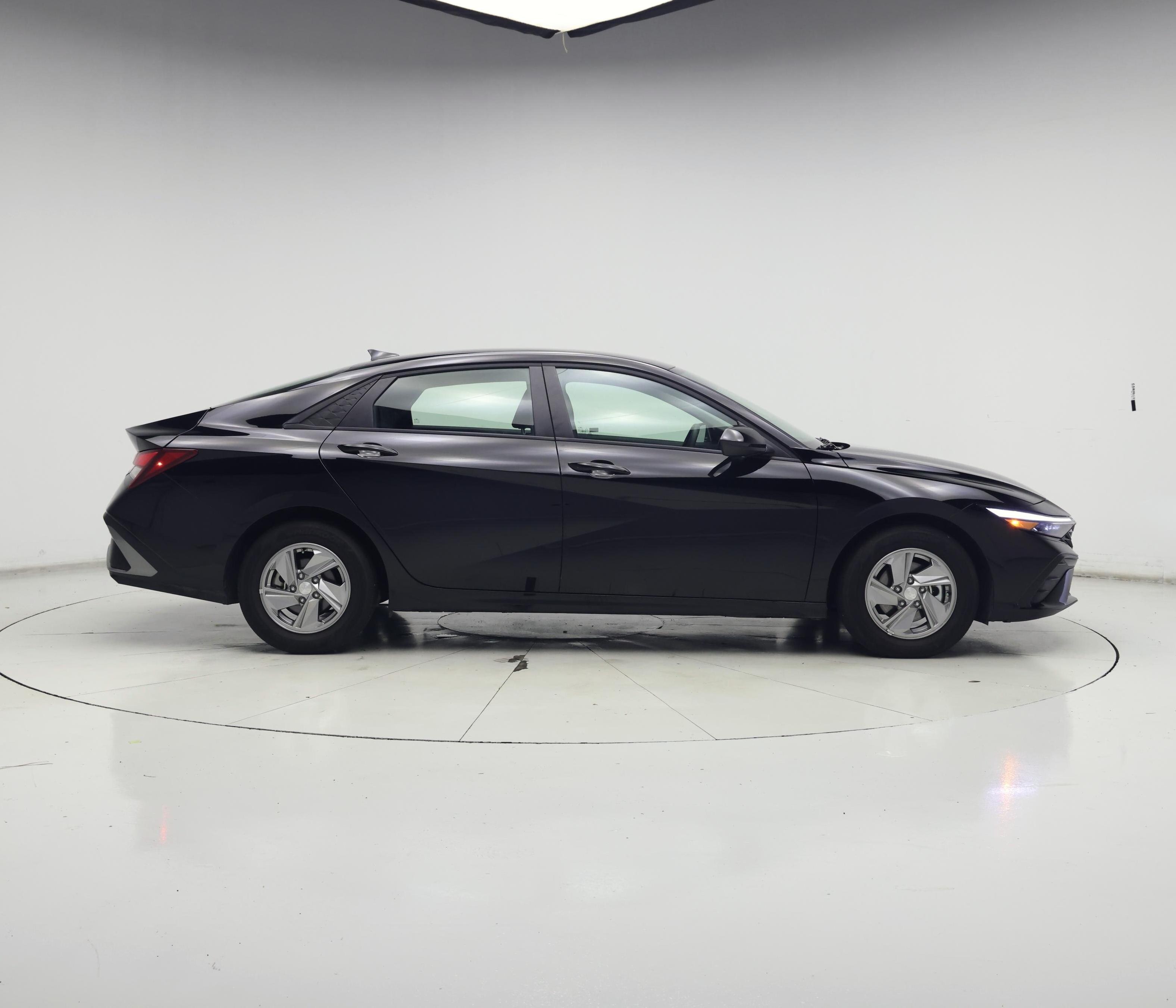 Thumbnail: 2025 Hyundai Elantra - 7