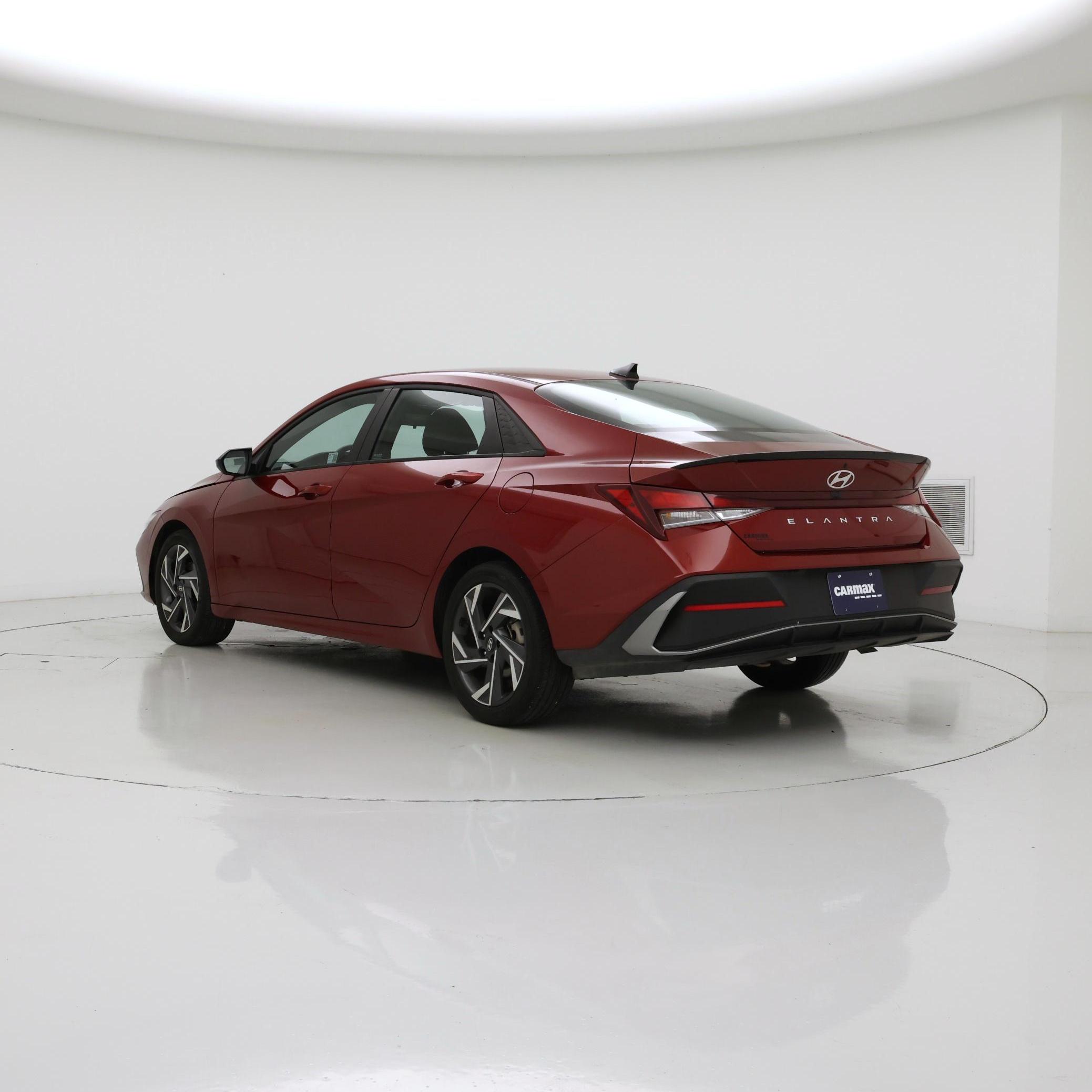 Thumbnail: 2025 Hyundai Elantra - 2