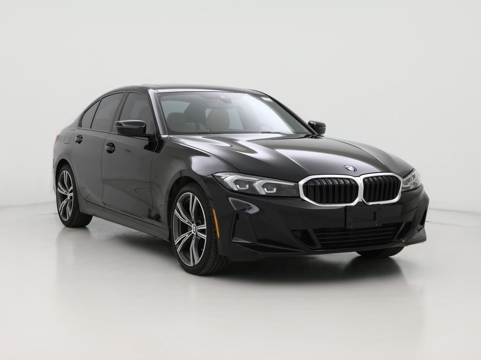2023 BMW 3 Series 330i - Photo 1
