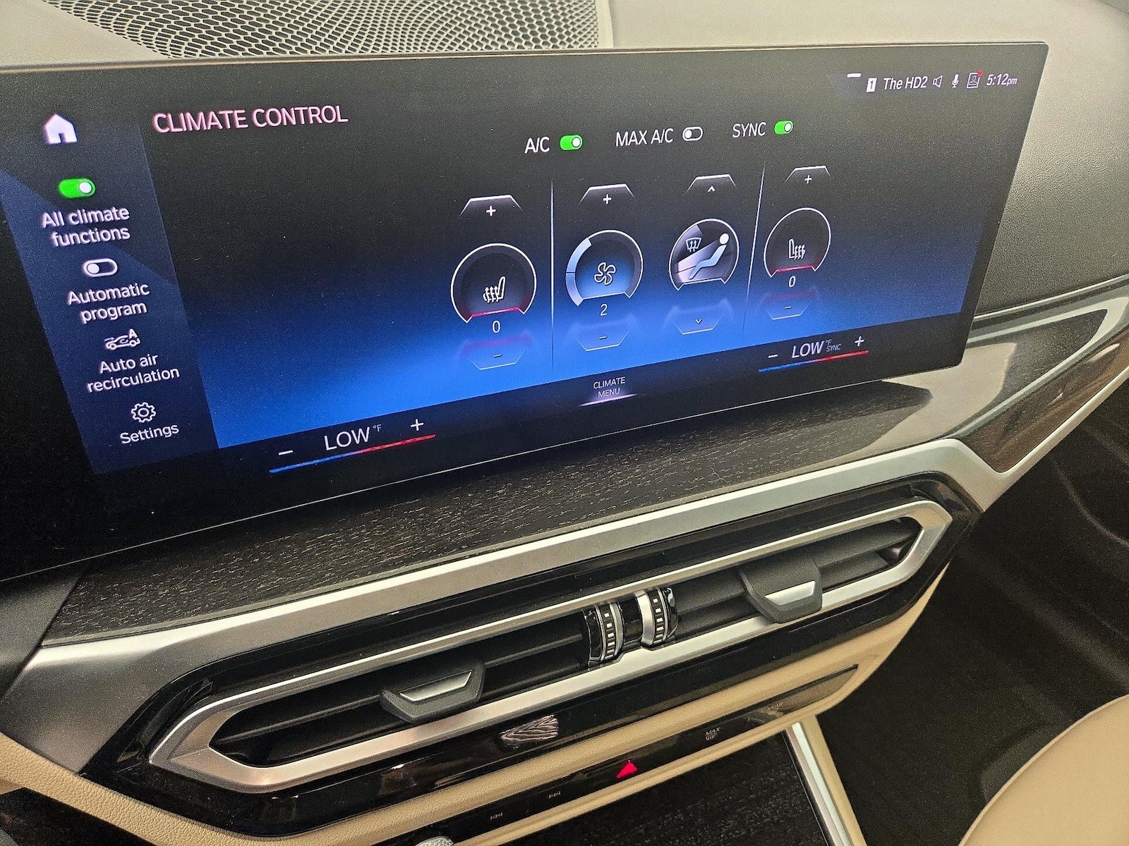 2023 BMW 3 Series 330i - Photo 17