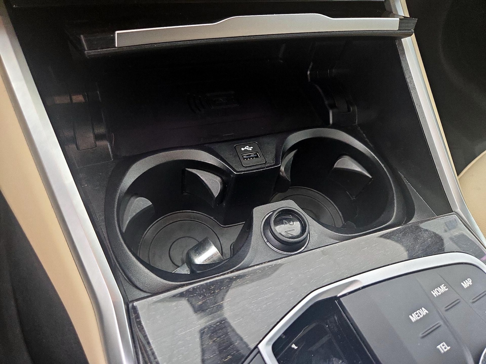 2023 BMW 3 Series 330i - Photo 19