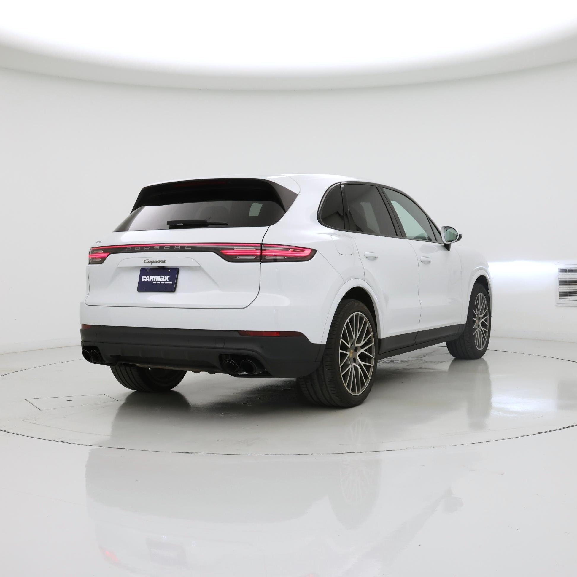 Thumbnail: 2022 Porsche Cayenne - 8