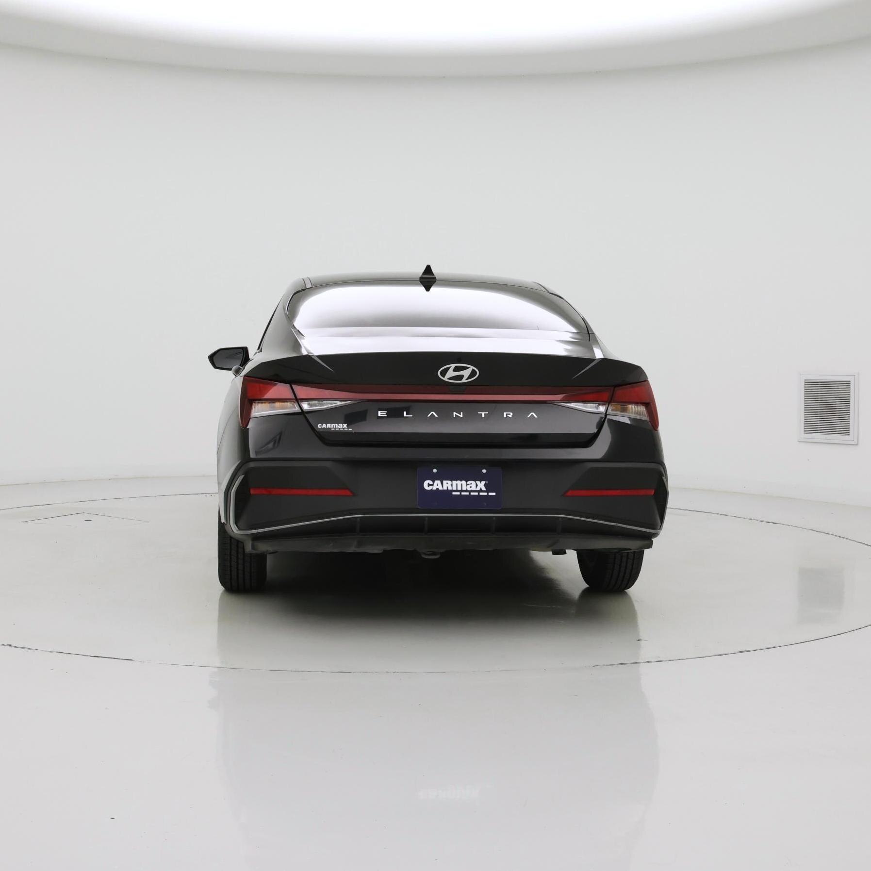 Thumbnail: 2025 Hyundai Elantra - 6