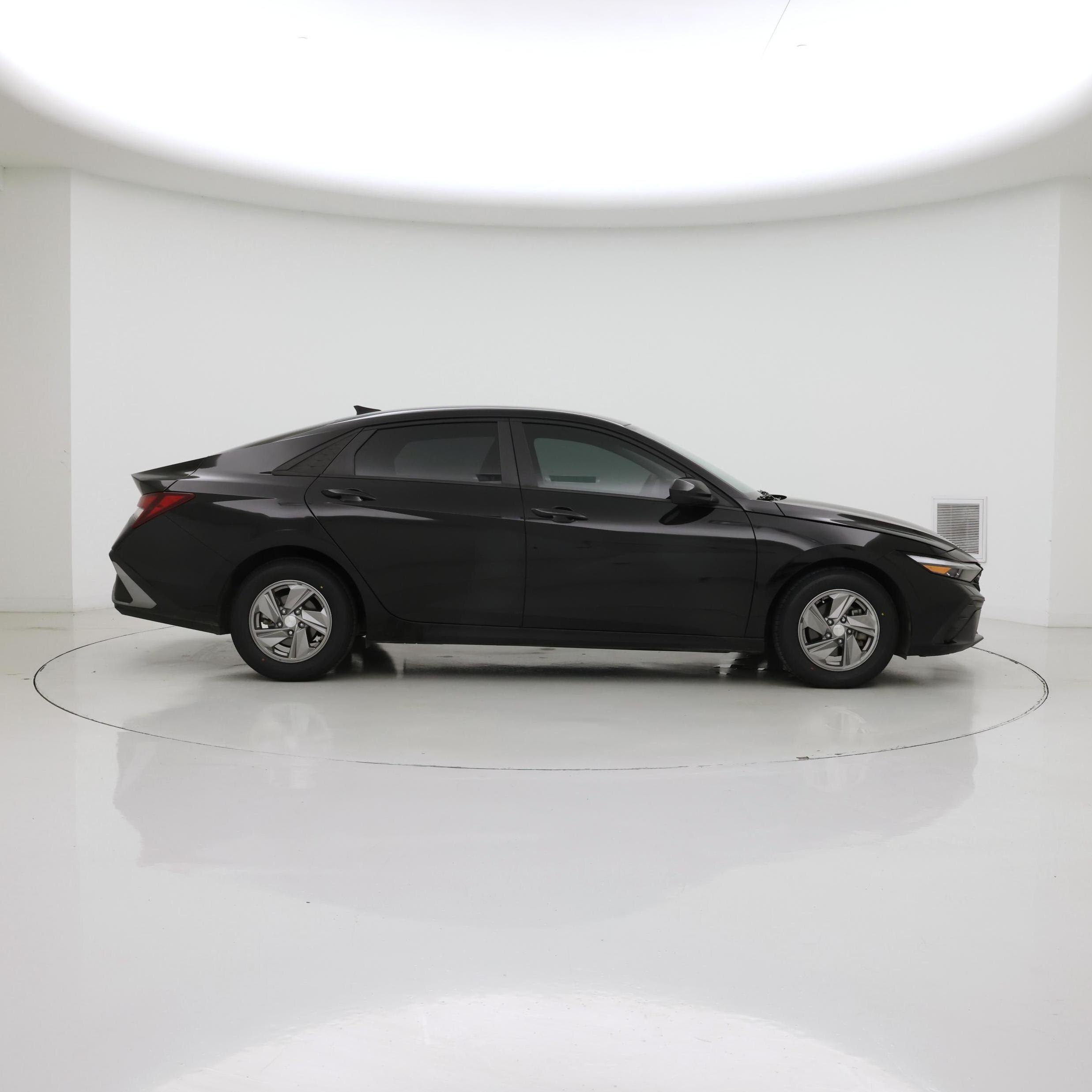 Thumbnail: 2025 Hyundai Elantra - 7