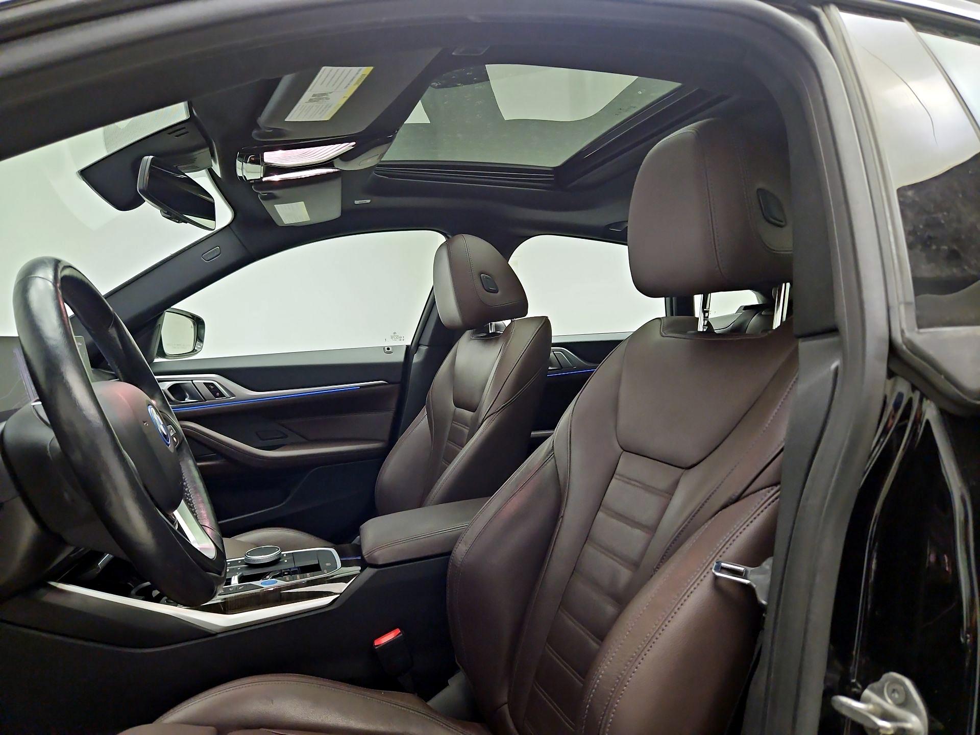 Thumbnail: 2023 BMW i4 - 20
