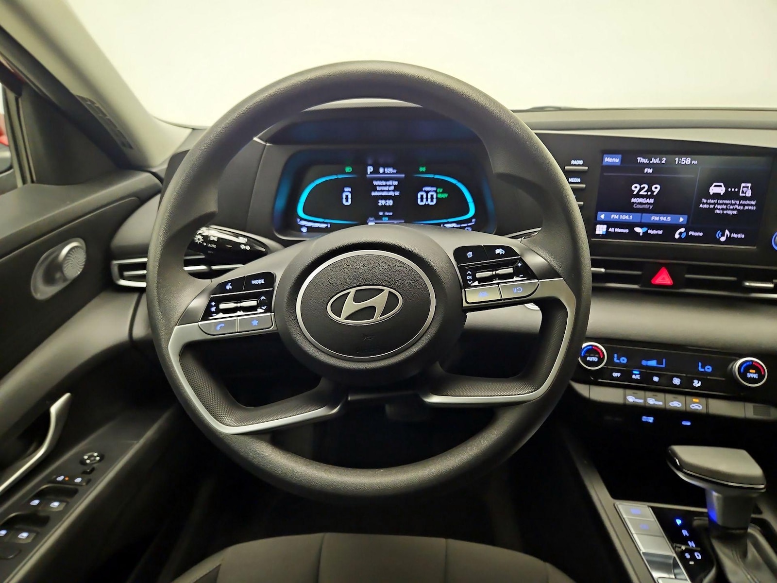 2025 Hyundai Elantra Blue - Photo 11