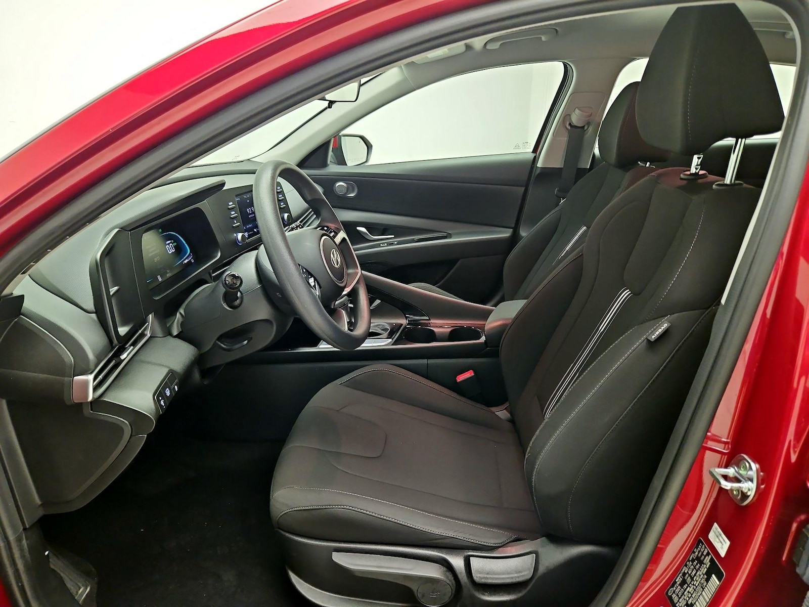 2025 Hyundai Elantra Blue - Photo 12
