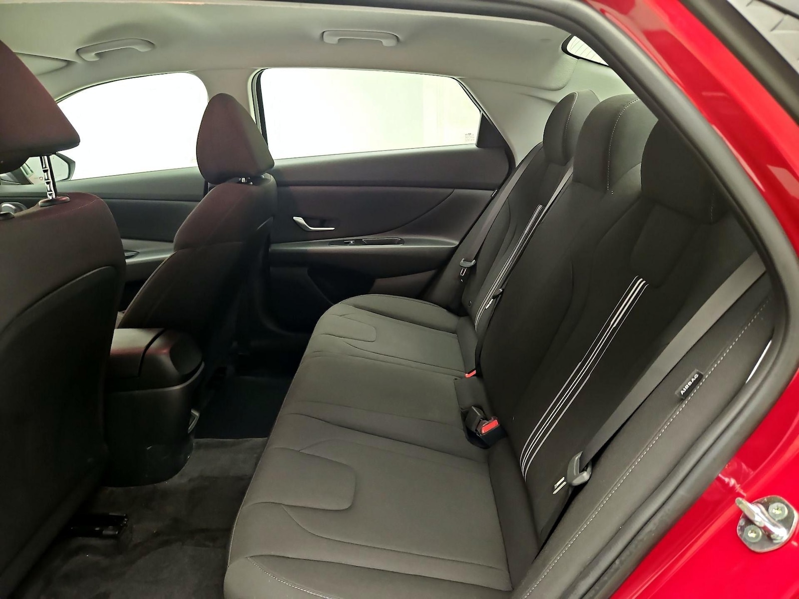 2025 Hyundai Elantra Blue - Photo 20