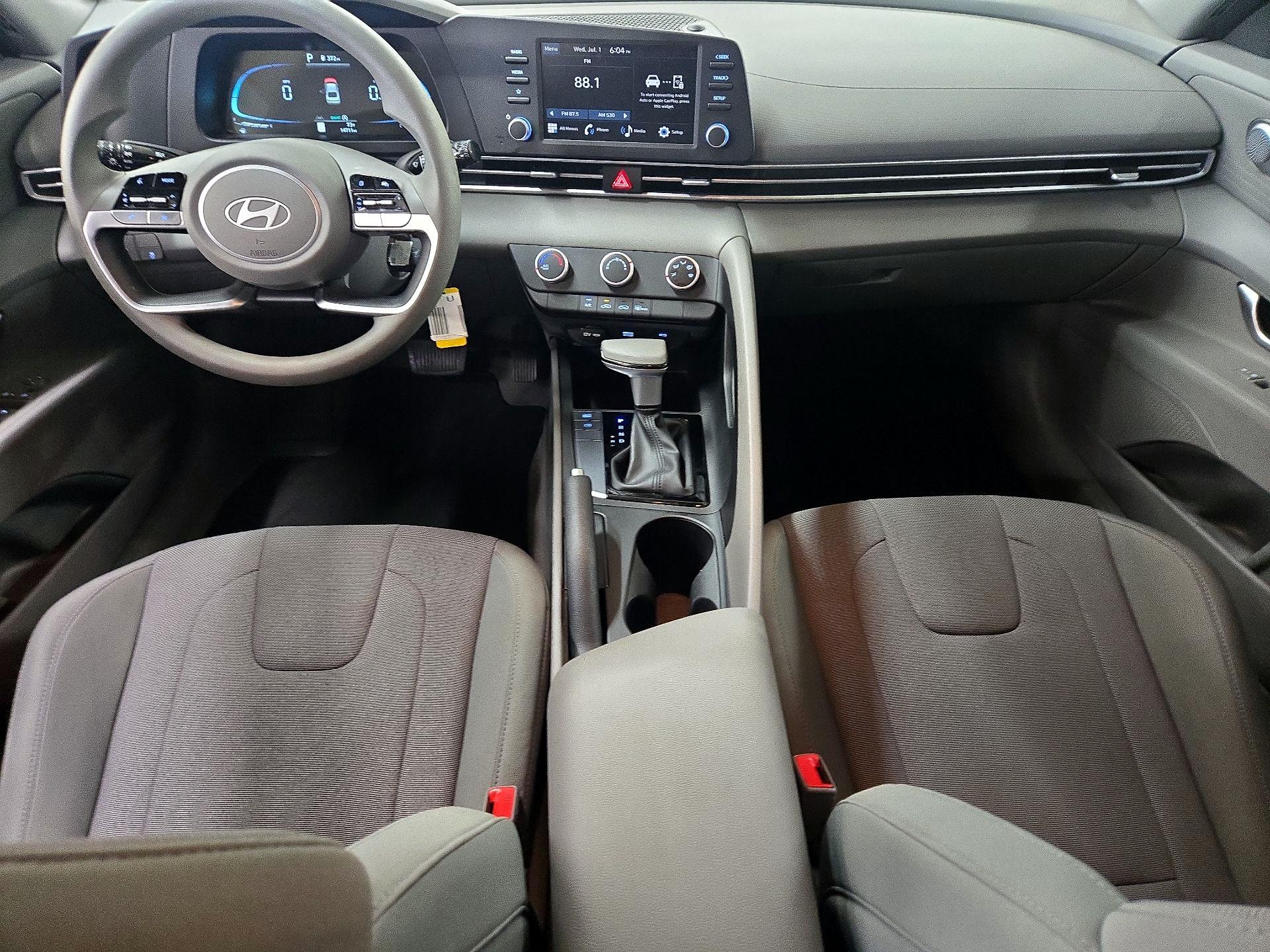 Thumbnail: 2025 Hyundai Elantra - 9