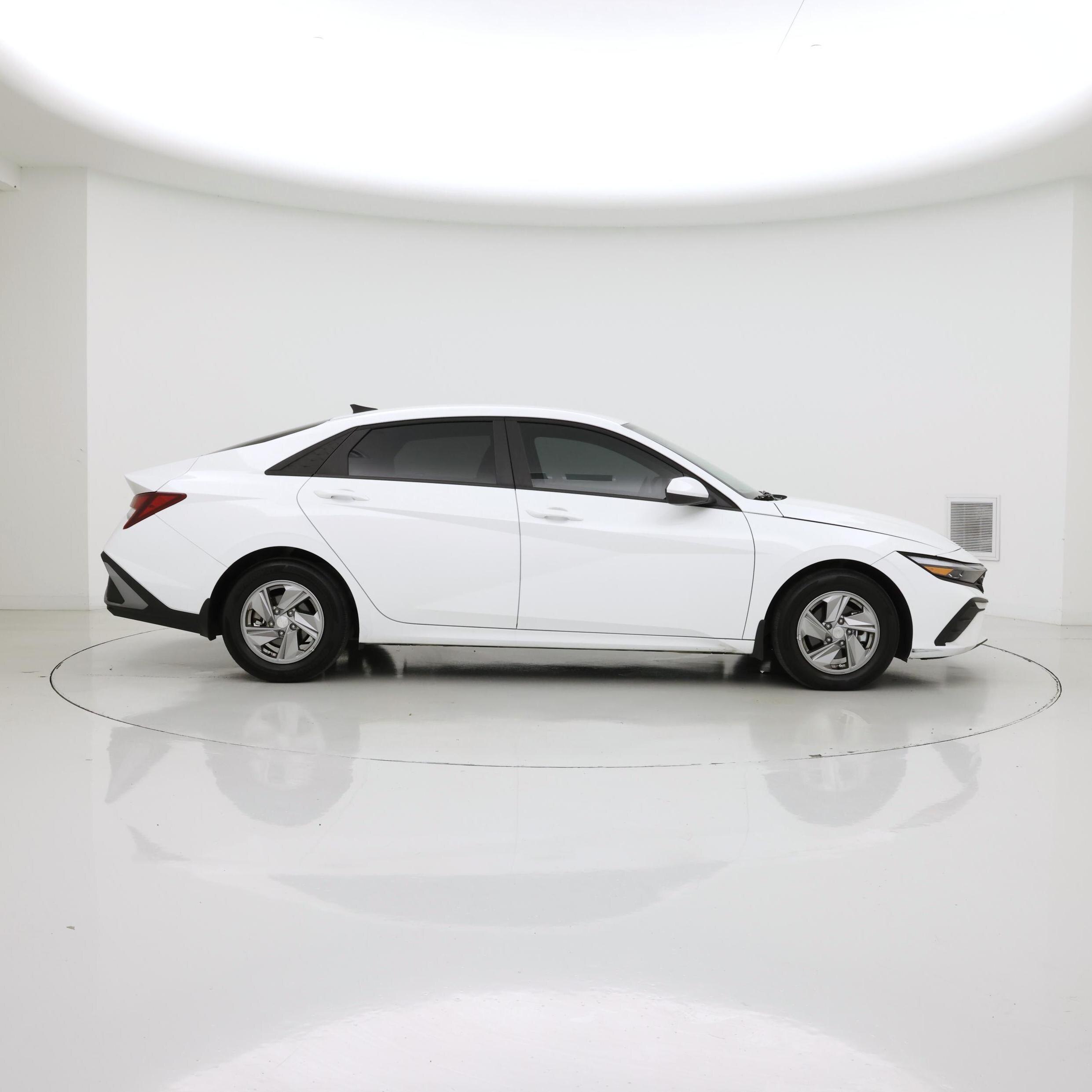 Thumbnail: 2025 Hyundai Elantra - 7