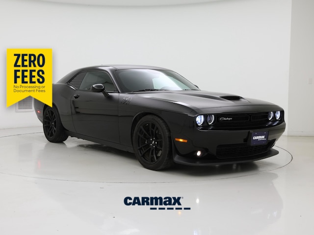 Black 2020 Dodge Challenger Coupe Rear-Wheel Drive Manual