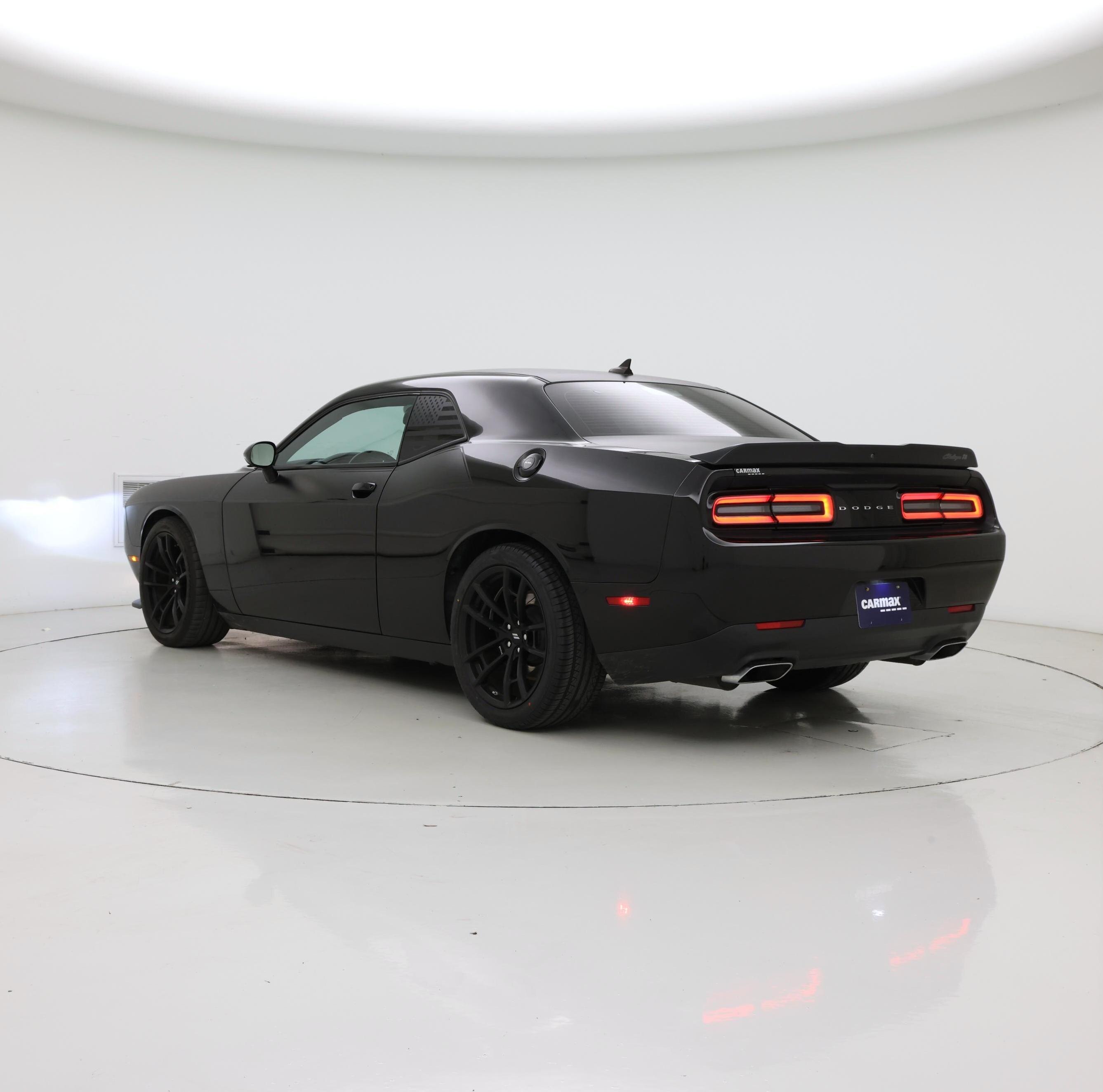 Thumbnail: 2020 Dodge Challenger - 2