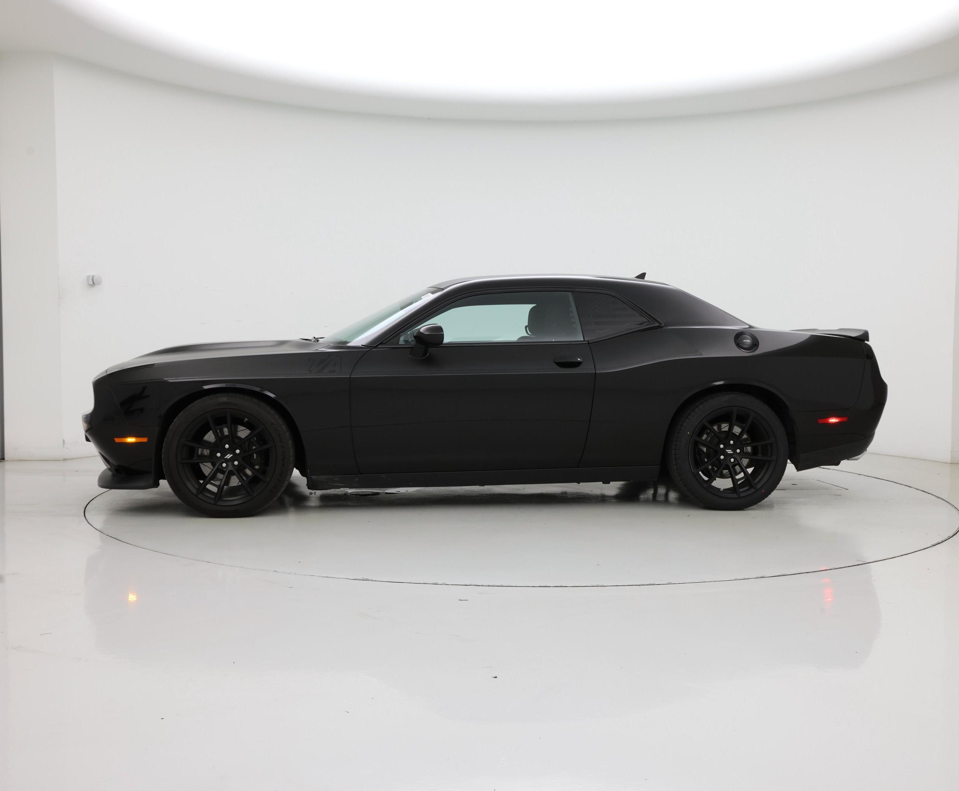 Thumbnail: 2020 Dodge Challenger - 3