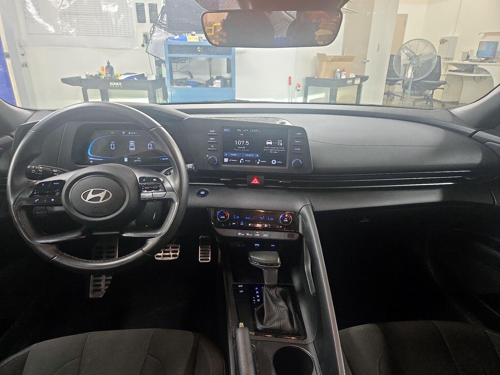 Thumbnail: 2025 Hyundai Elantra - 9