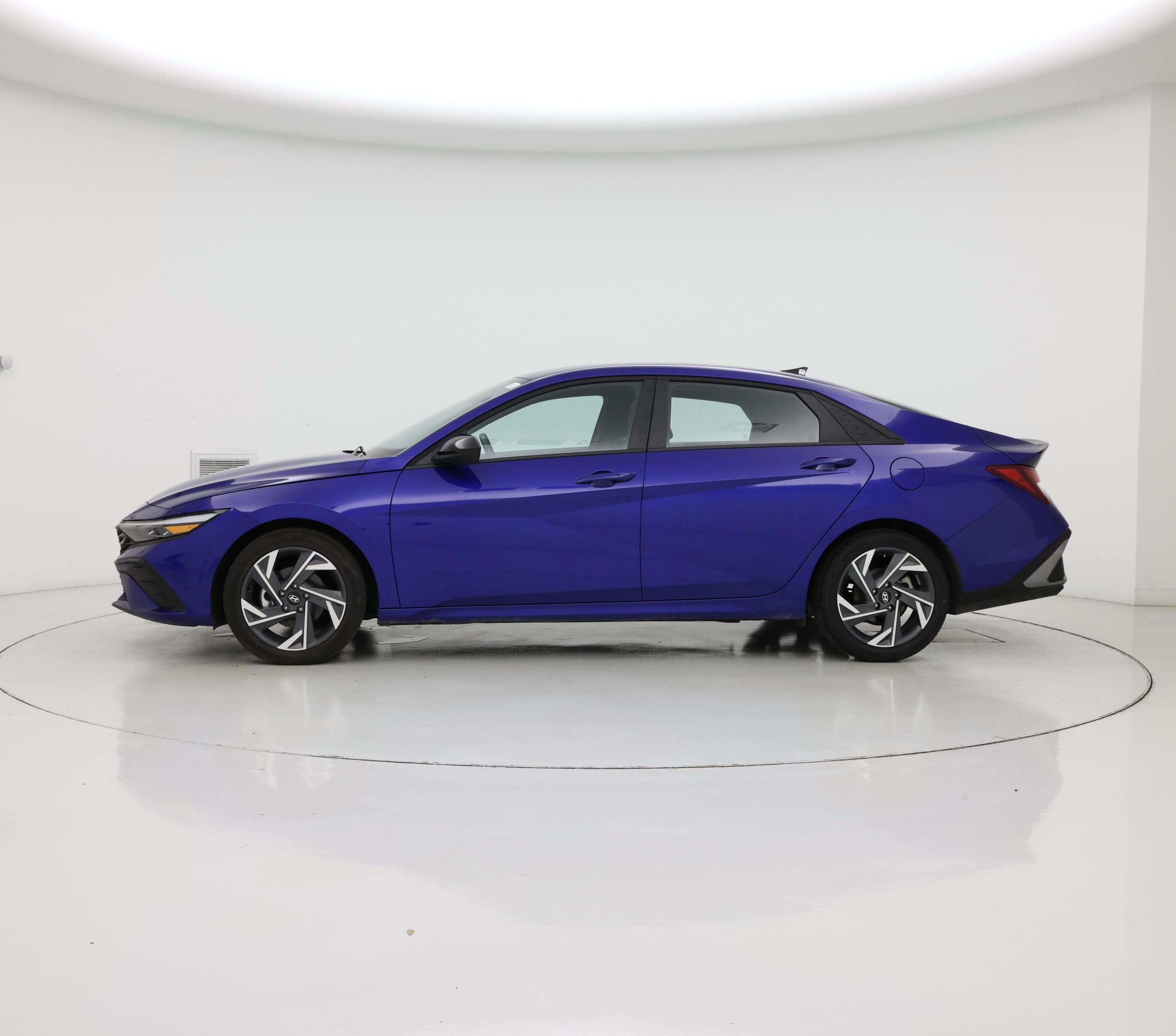 Thumbnail: 2025 Hyundai Elantra - 3