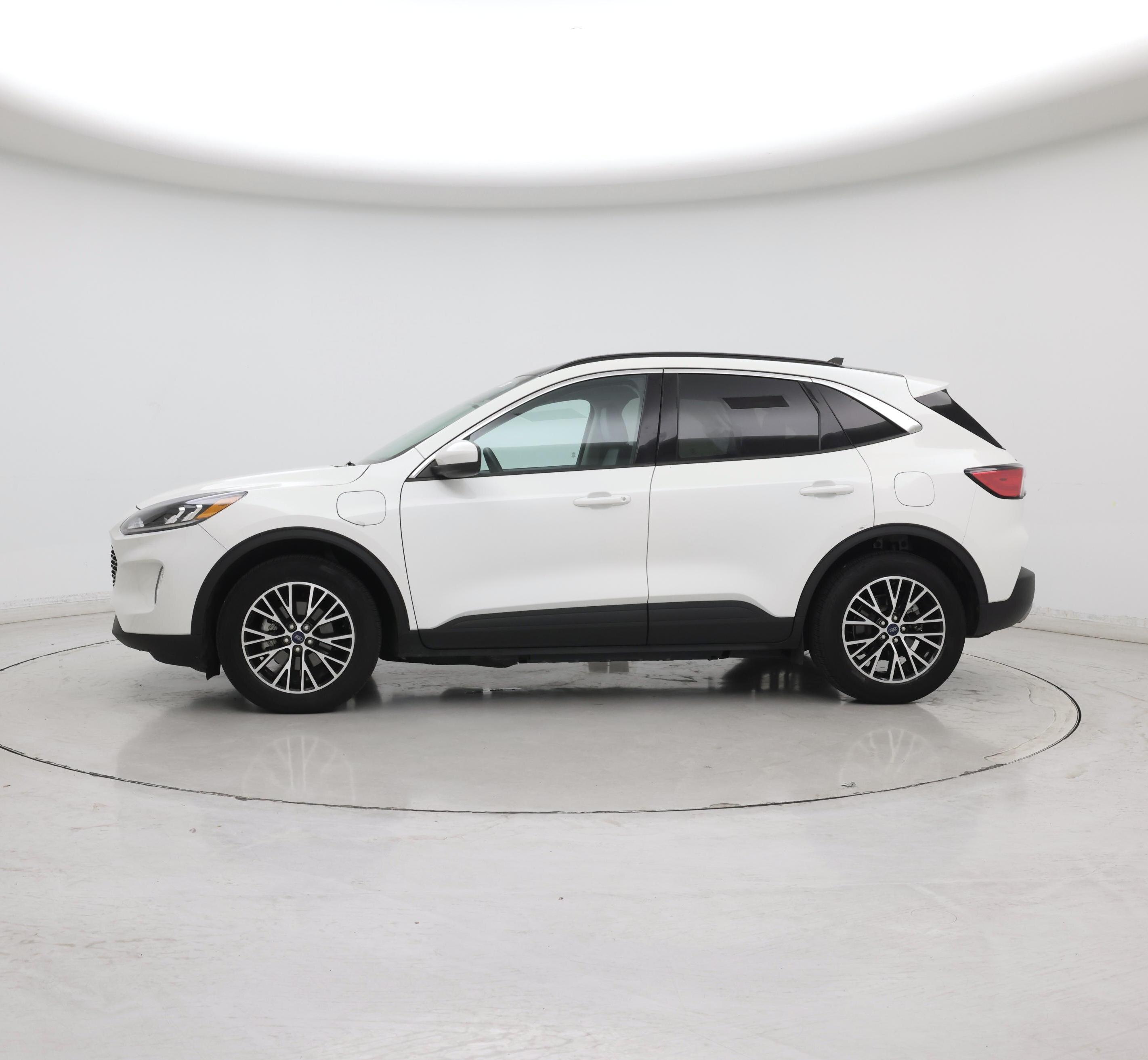 Thumbnail: 2022 Ford Escape - 3