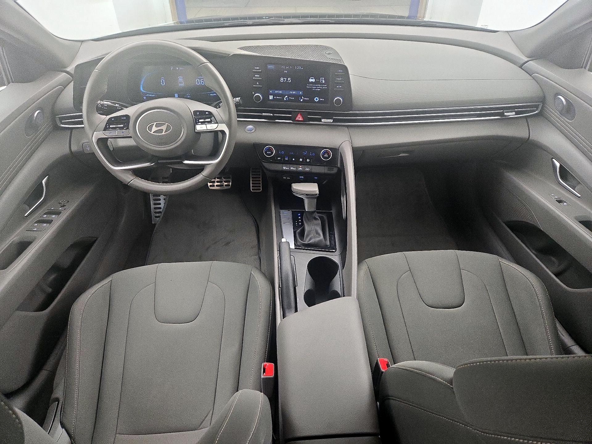 Thumbnail: 2025 Hyundai Elantra - 9