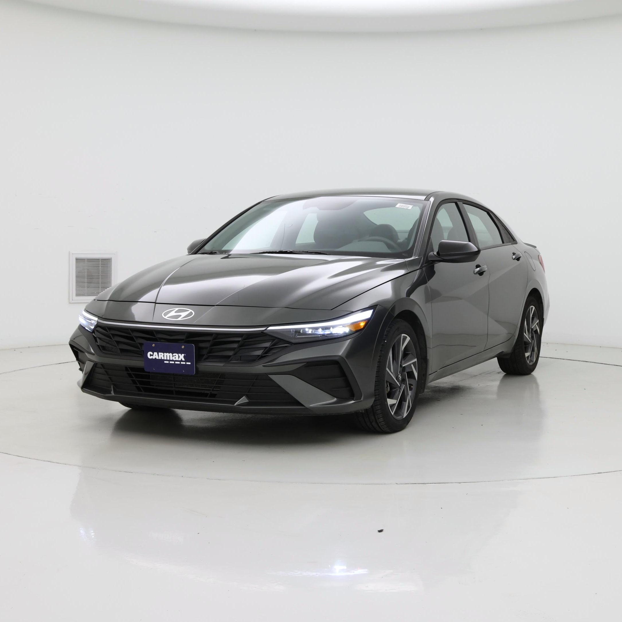 Thumbnail: 2025 Hyundai Elantra - 4