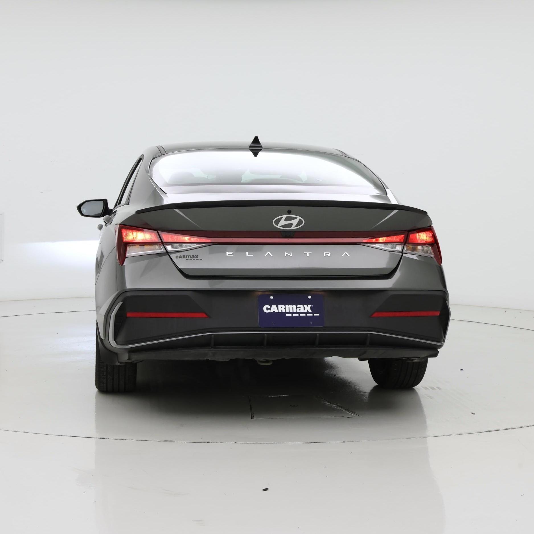 Thumbnail: 2025 Hyundai Elantra - 6