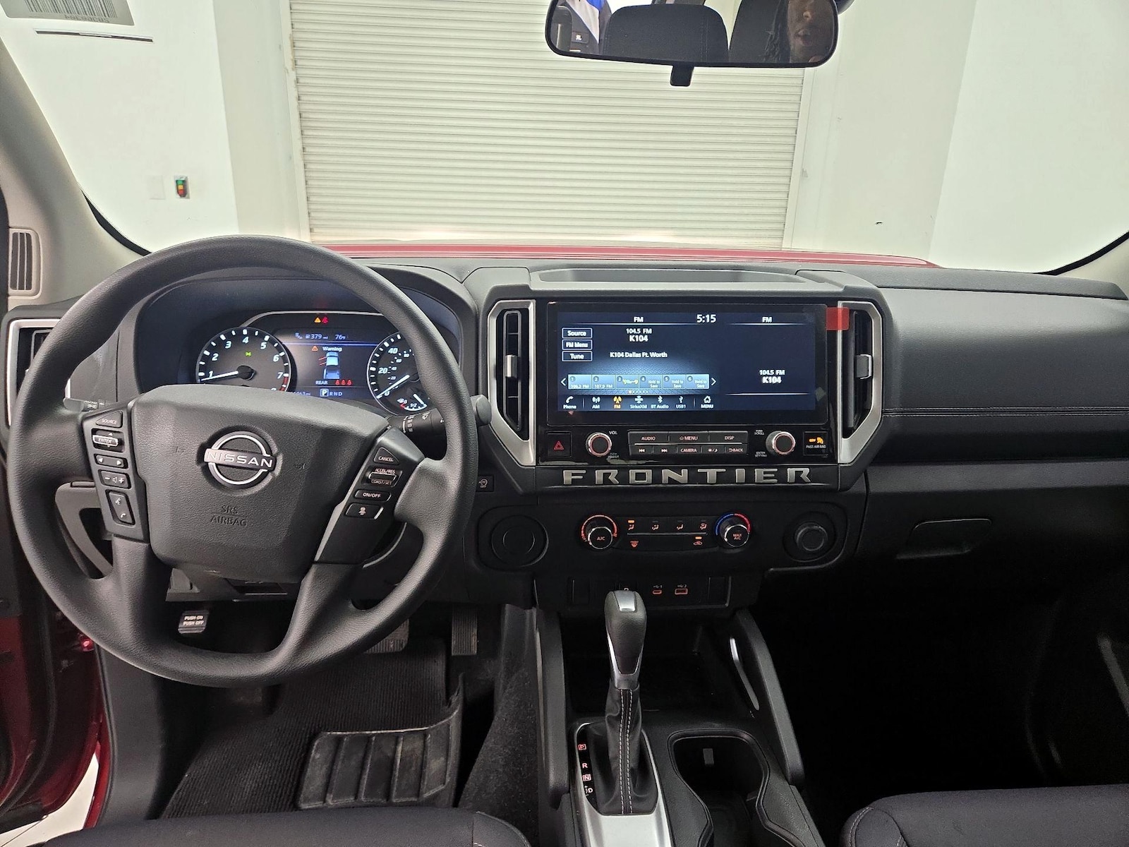 2025 Nissan Frontier SV - Photo 10