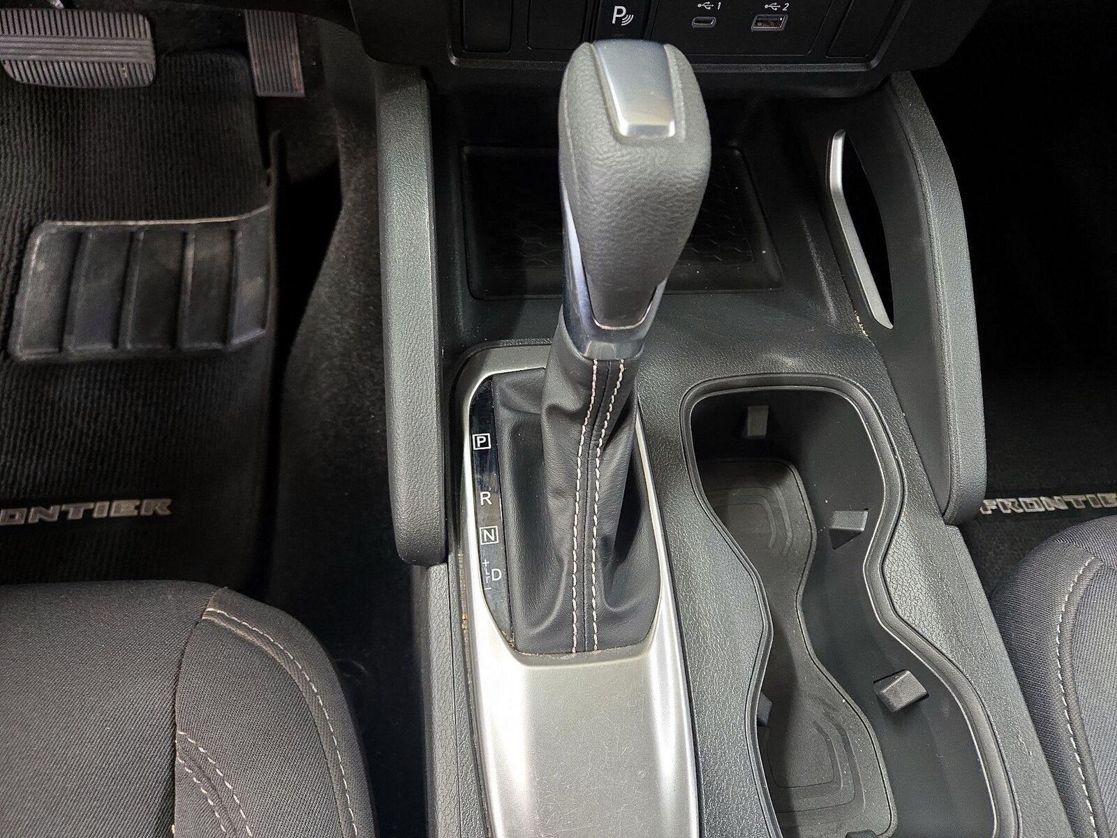 2025 Nissan Frontier SV - Photo 18