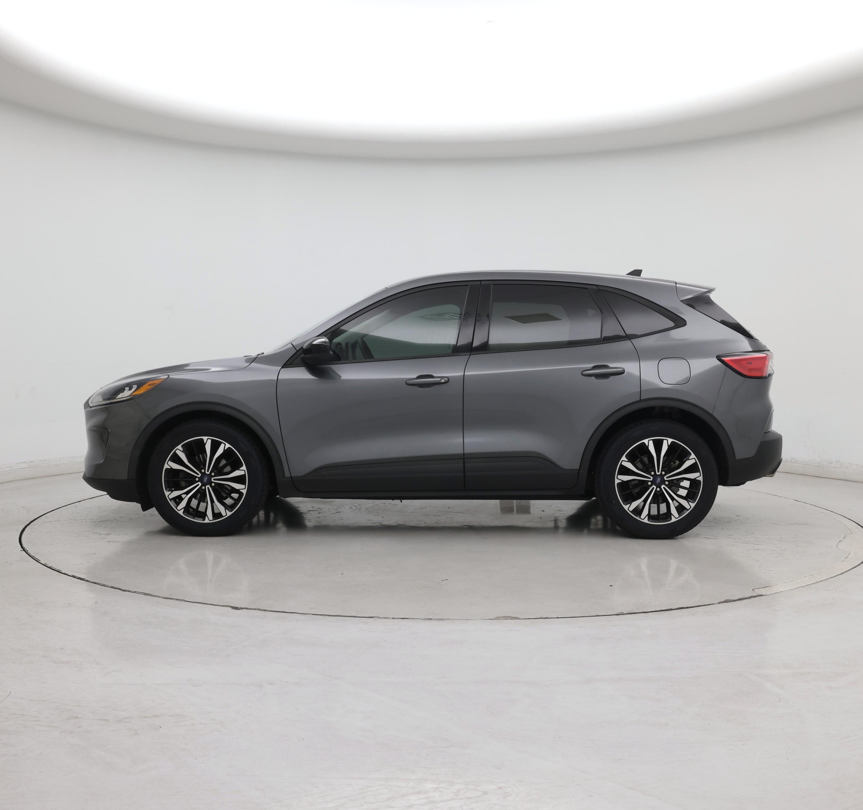 Thumbnail: 2022 Ford Escape - 3