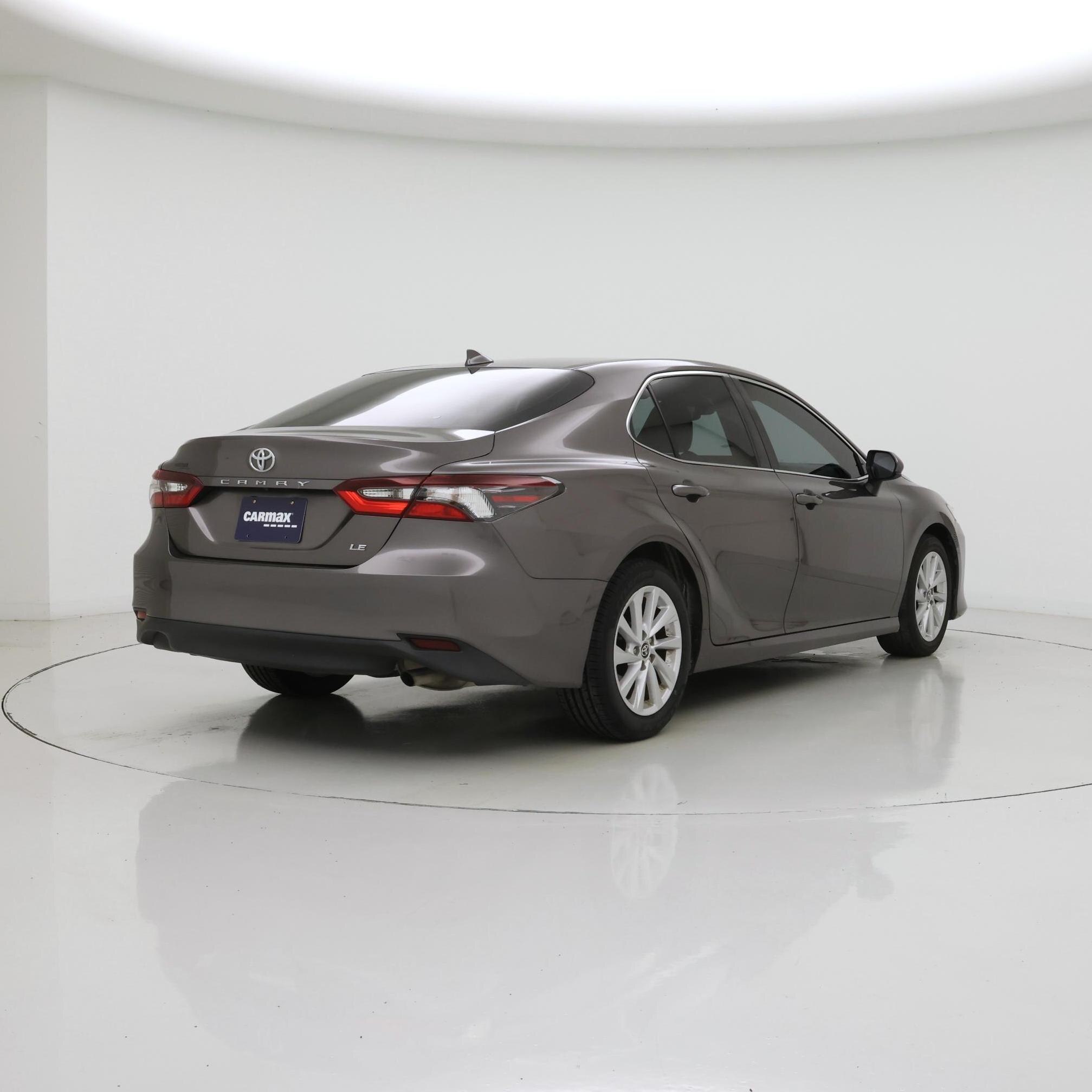 Thumbnail: 2022 Toyota Camry - 8