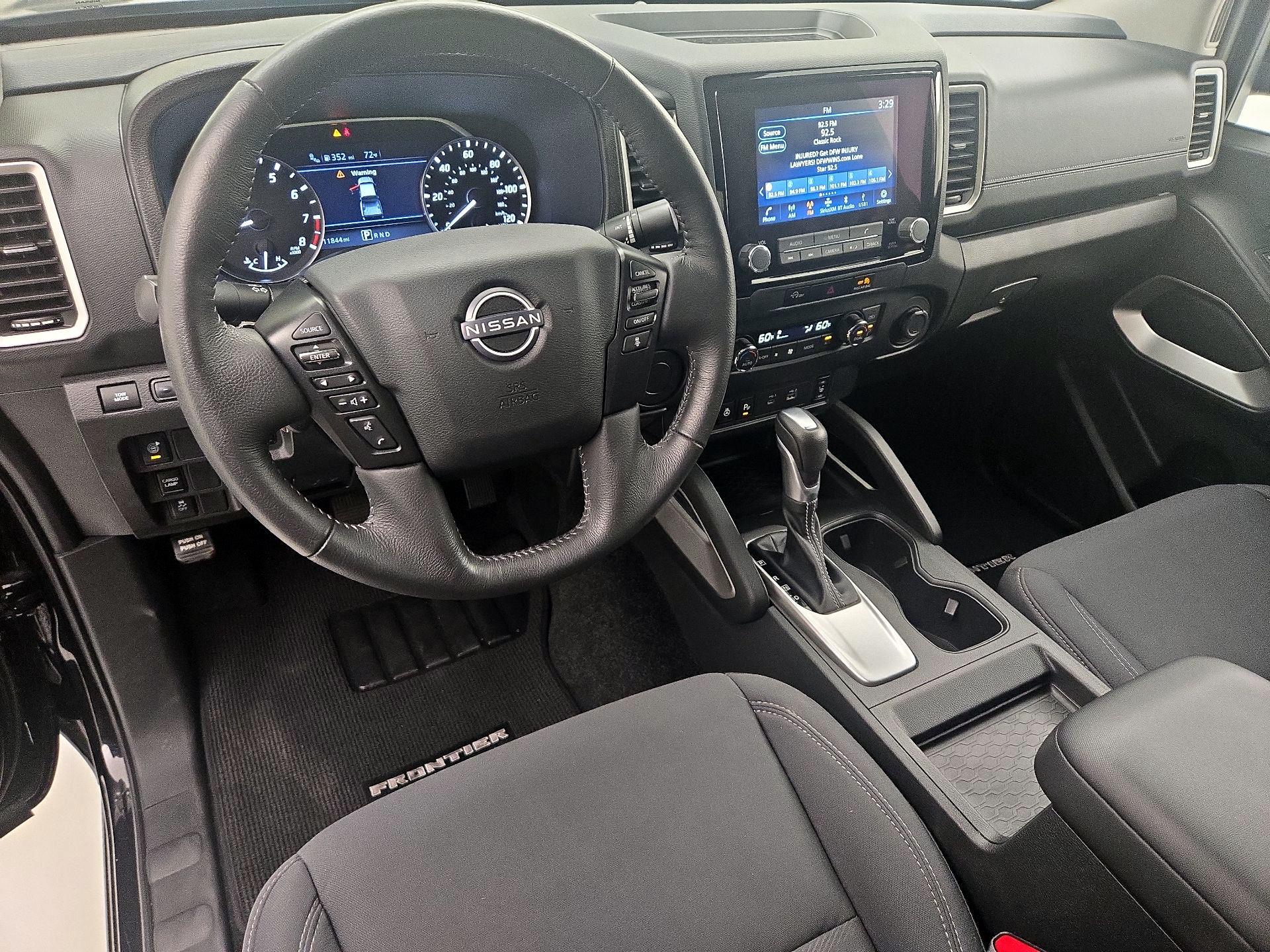 Thumbnail: 2024 Nissan Frontier - 9