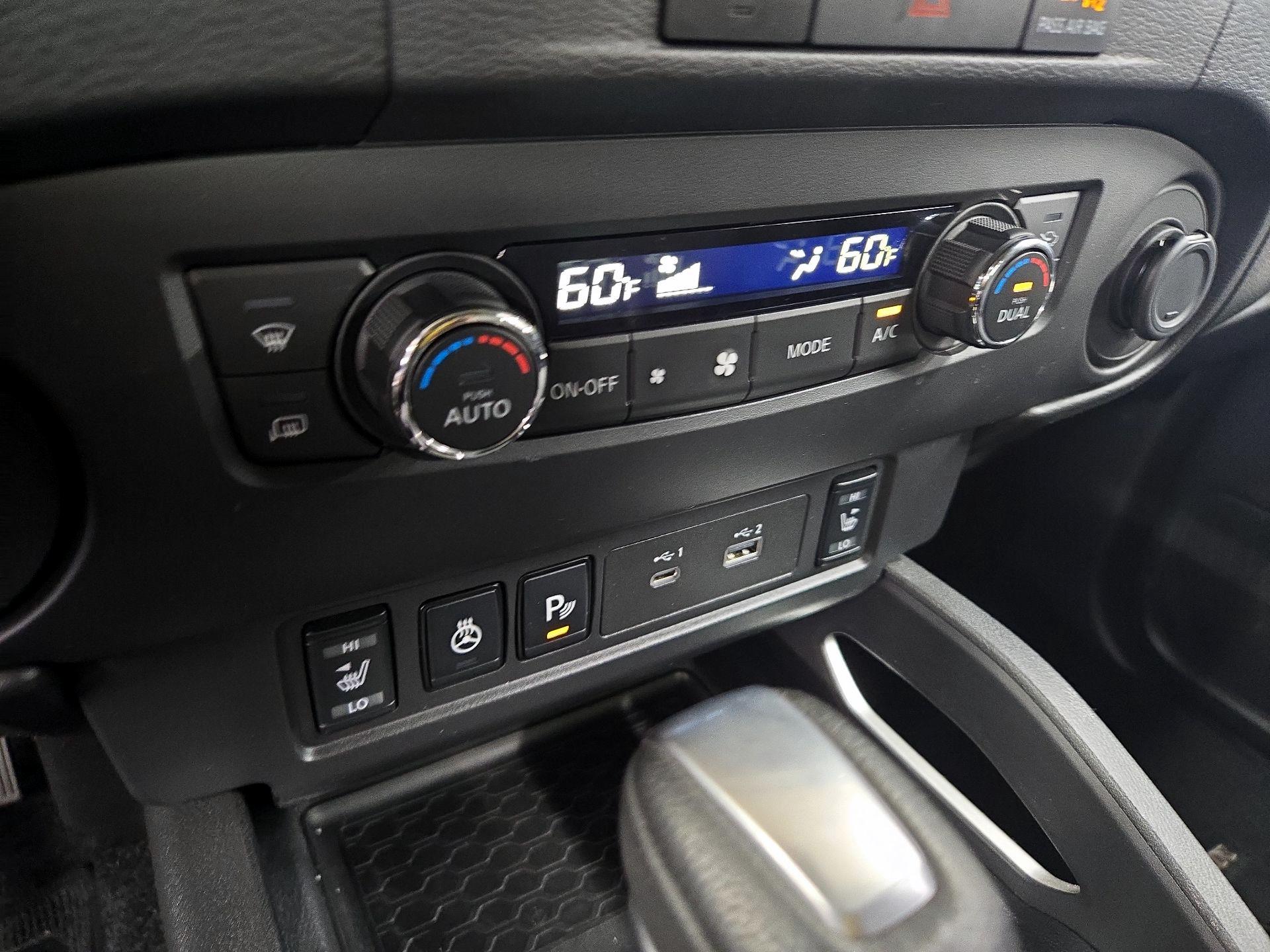 Thumbnail: 2024 Nissan Frontier - 16