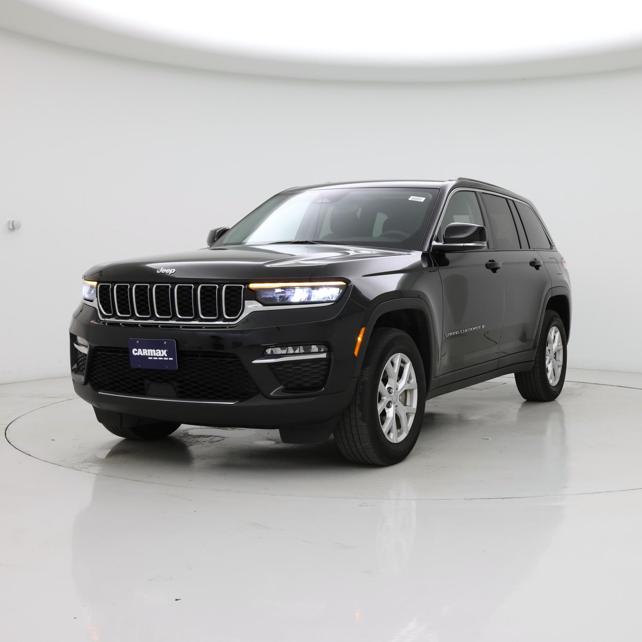 Thumbnail: 2023 Jeep Grand Cherokee - 4