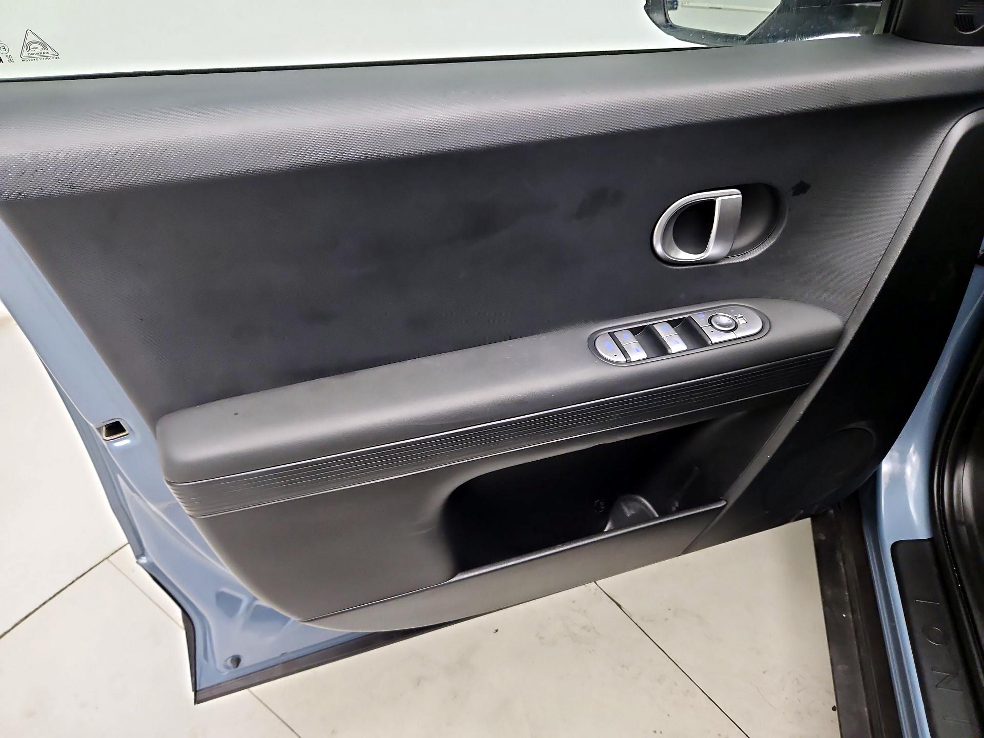 Thumbnail: 2024 Hyundai Ioniq 5 - 12