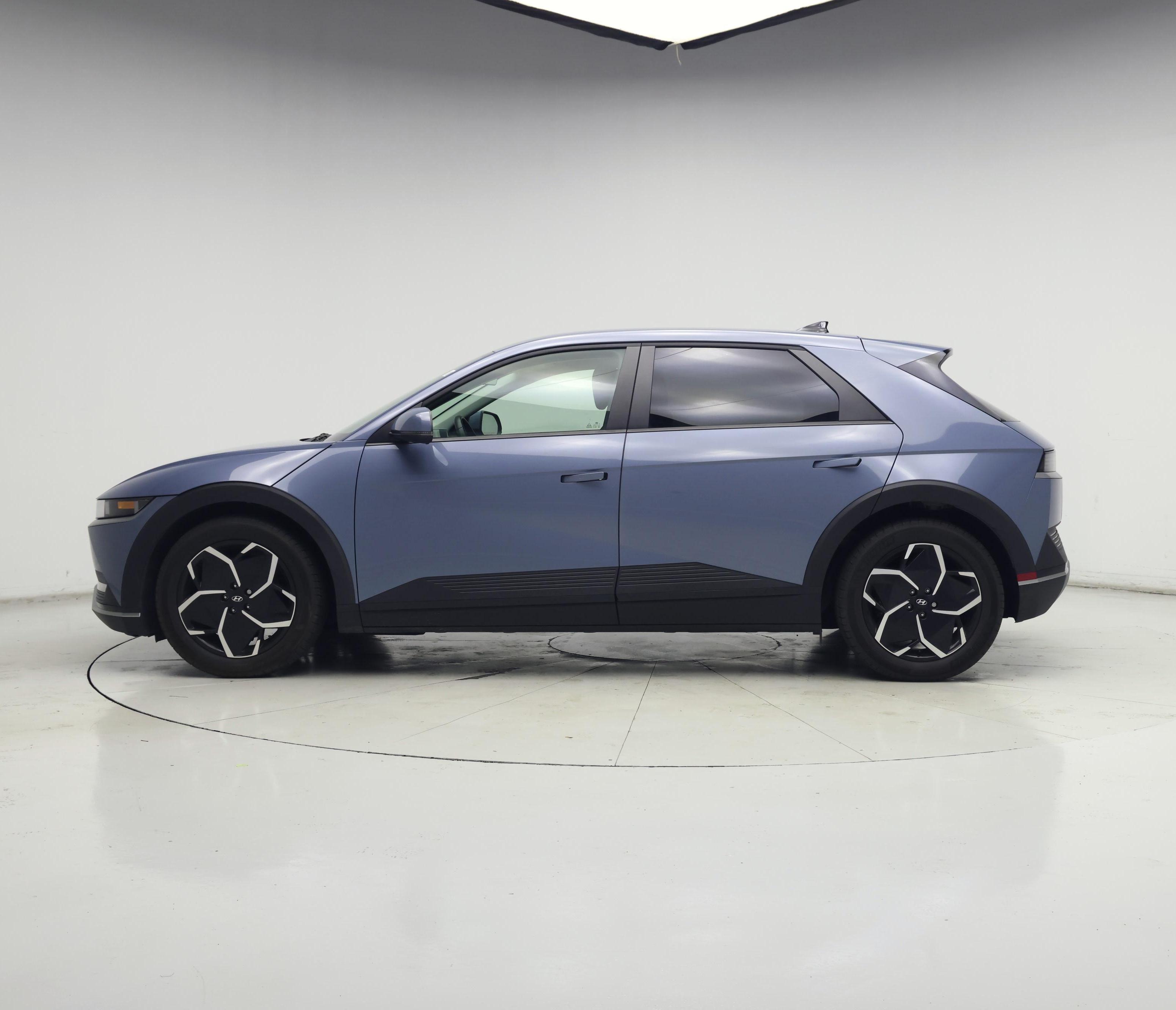 Thumbnail: 2024 Hyundai Ioniq 5 - 3