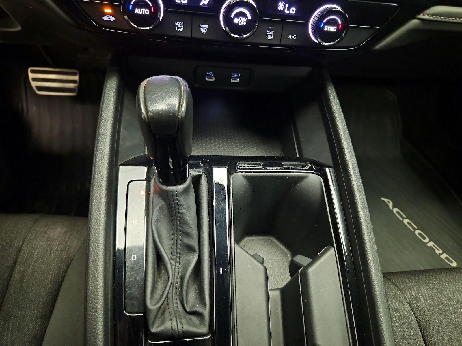 2024 Honda Accord Hybrid Sport - Photo 17