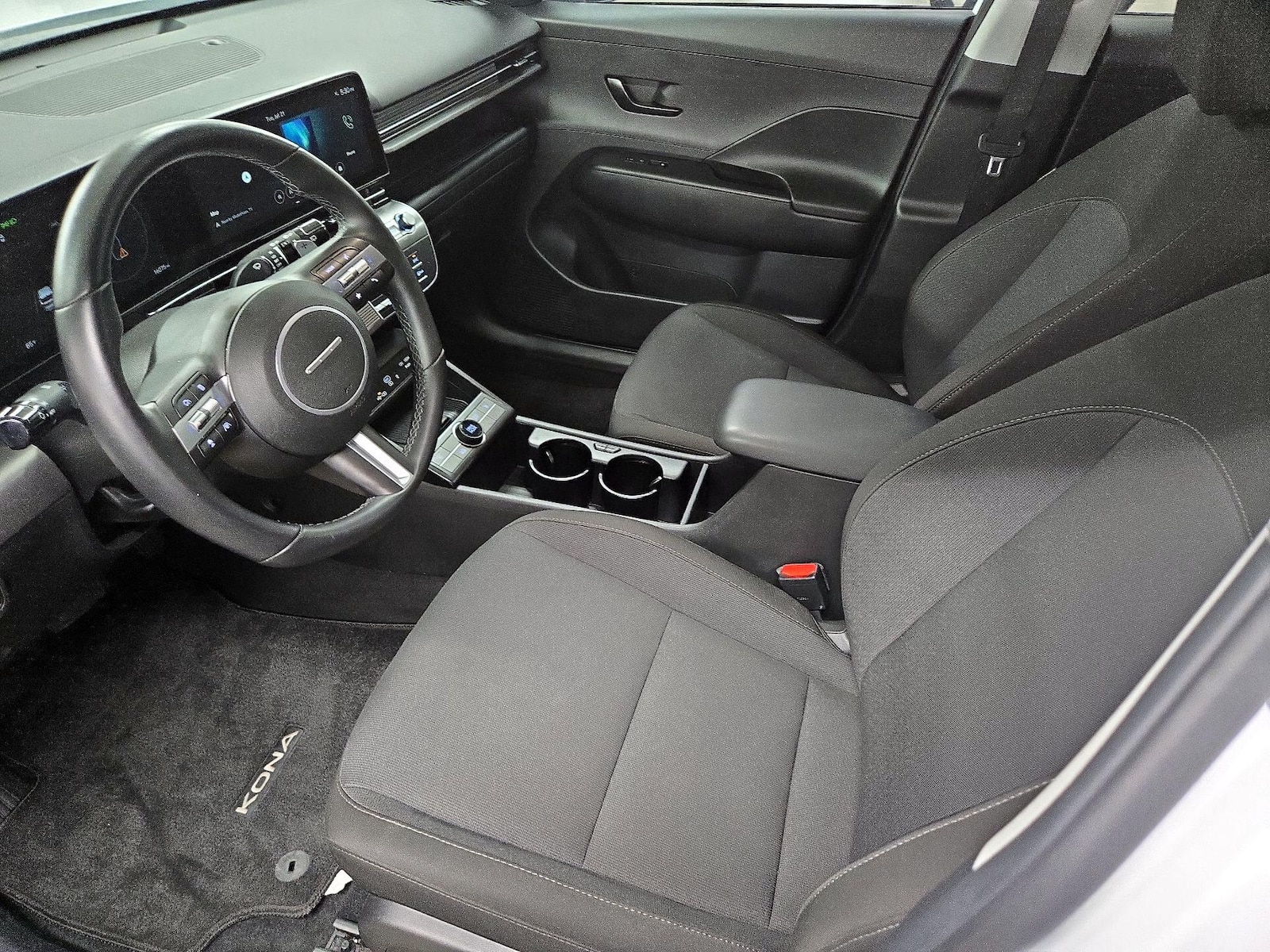 2024 Hyundai Kona SEL - Photo 12
