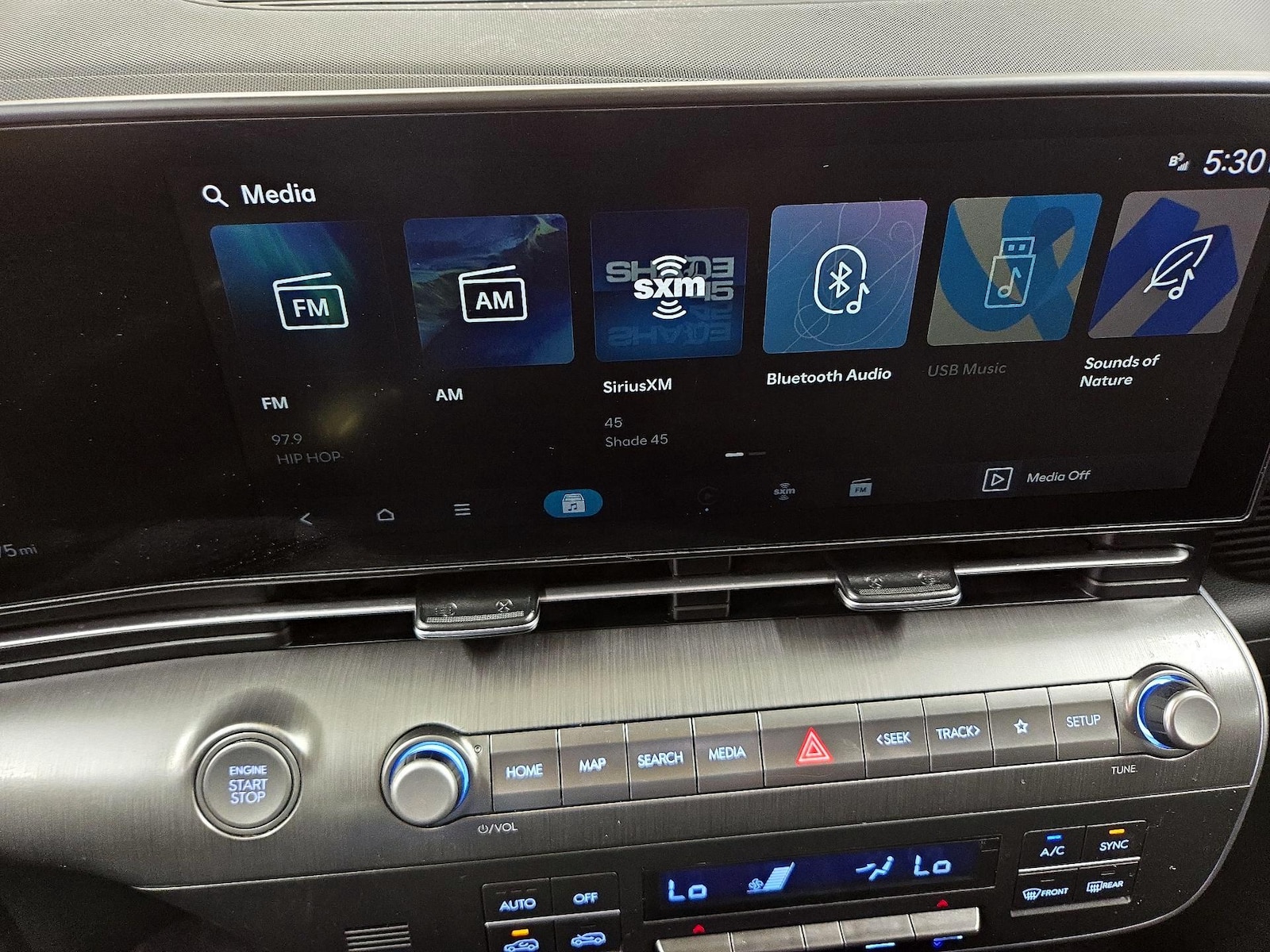 2024 Hyundai Kona SEL - Photo 17