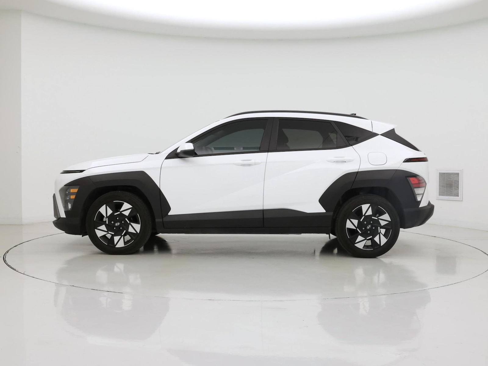 2024 Hyundai Kona SEL - Photo 4
