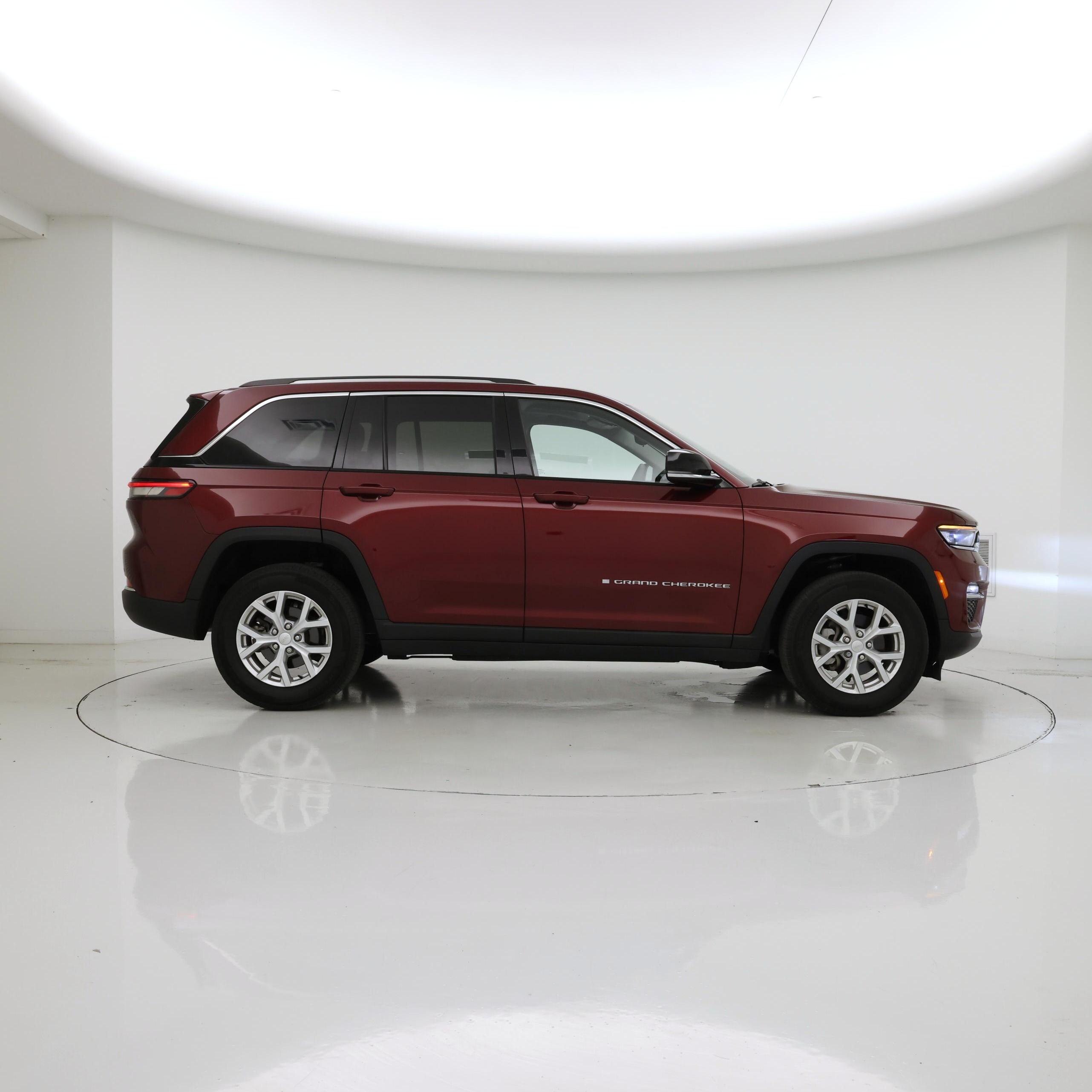 Thumbnail: 2023 Jeep Grand Cherokee - 7
