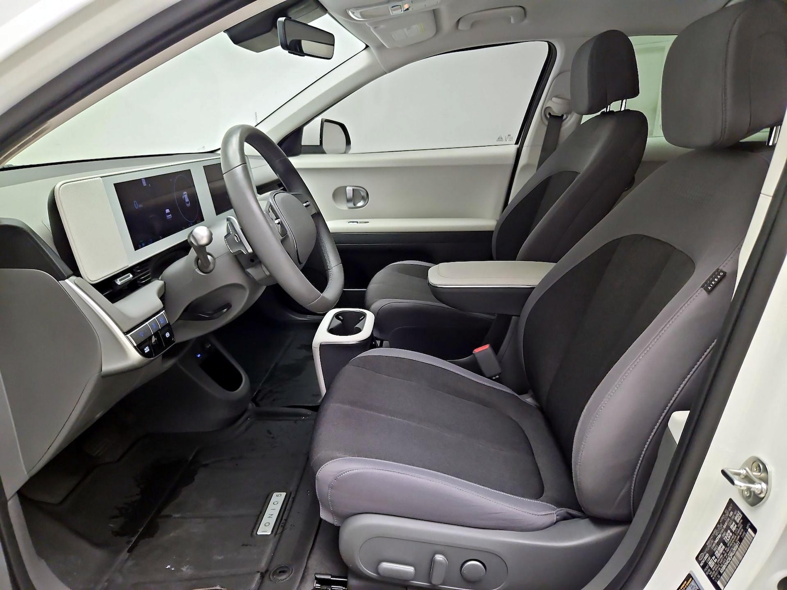 2024 Hyundai IONIQ 5 SEL - Photo 12