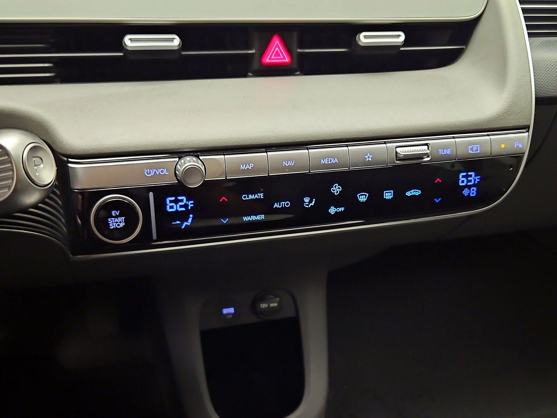 Thumbnail: 2024 Hyundai Ioniq 5 - 17