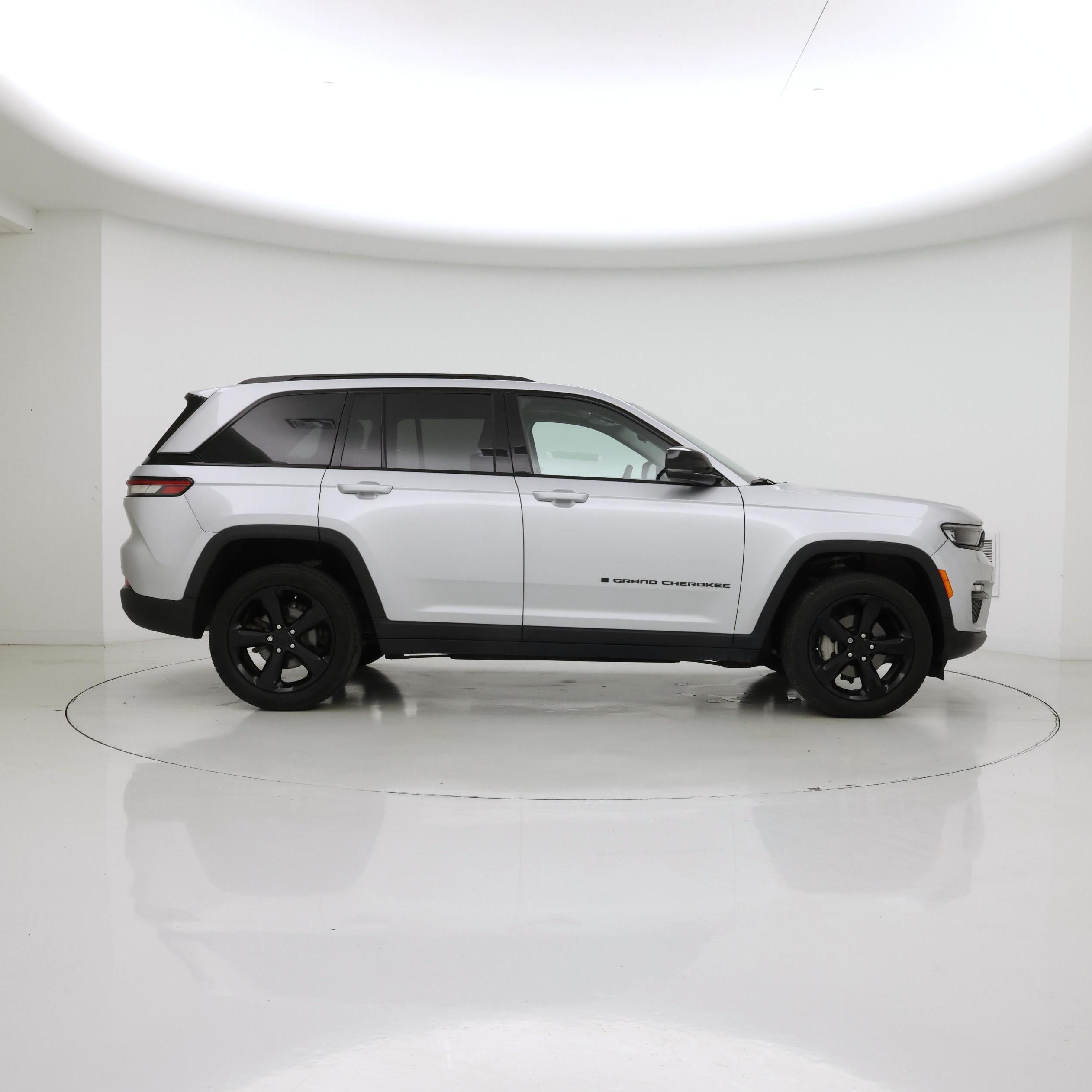 Thumbnail: 2024 Jeep Grand Cherokee - 7