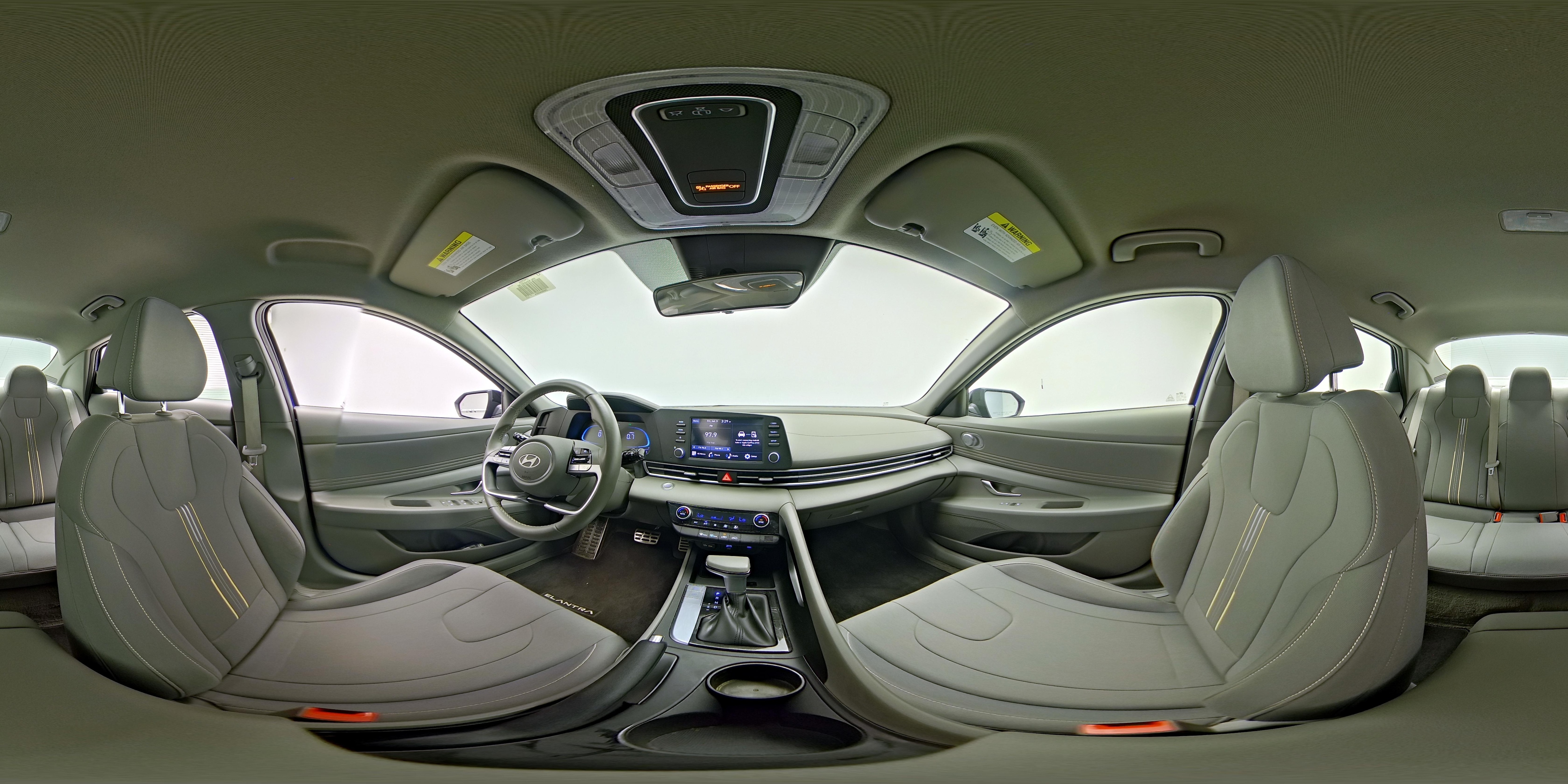 2025 Hyundai Elantra SEL - Photo 22