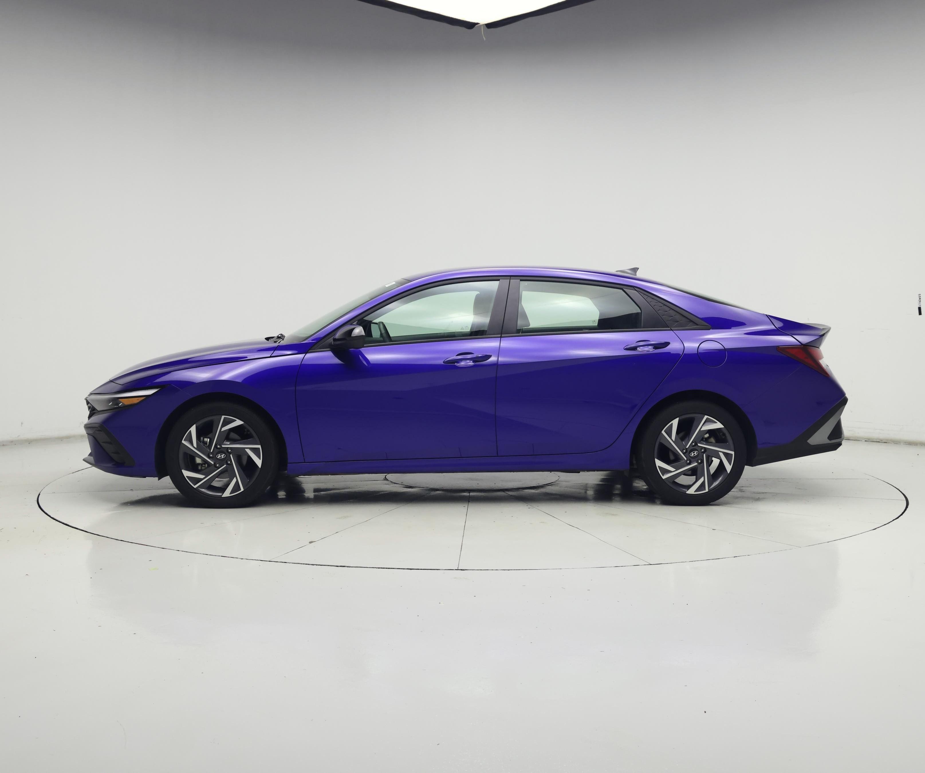 Thumbnail: 2025 Hyundai Elantra - 3