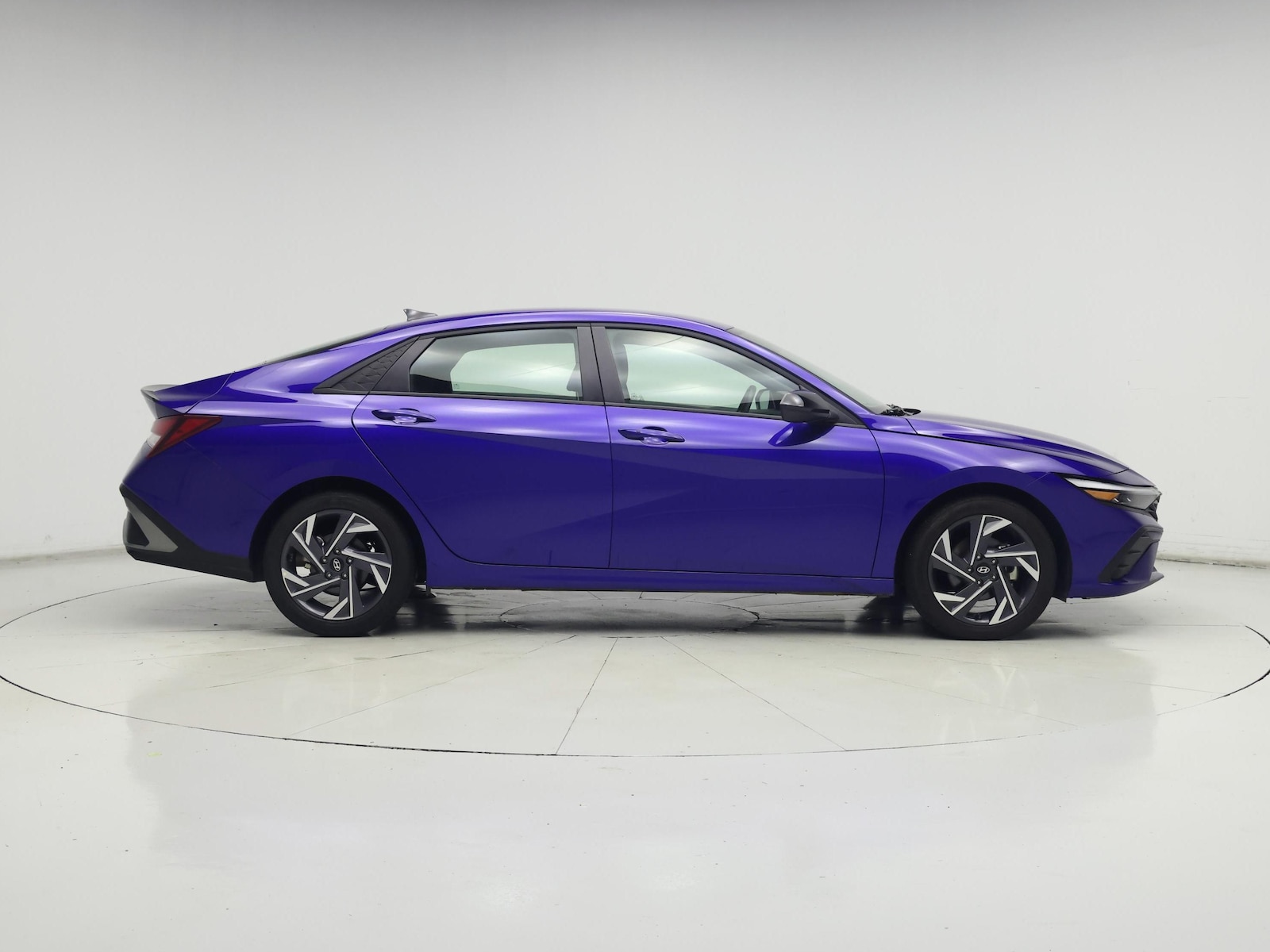 2025 Hyundai Elantra SEL - Photo 8