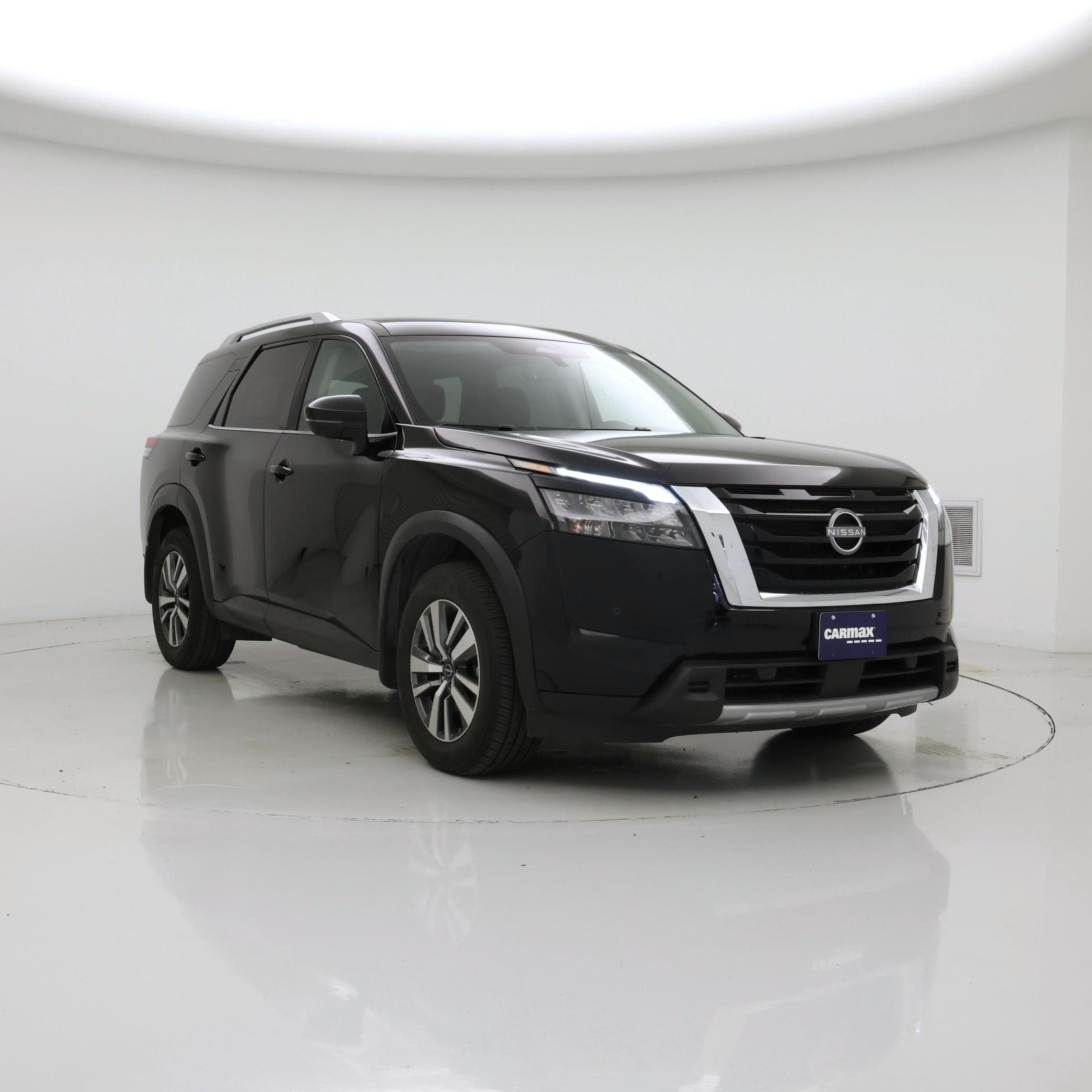 Black 2025 Nissan Pathfinder SUV / Crossover Front-Wheel Drive Automatic