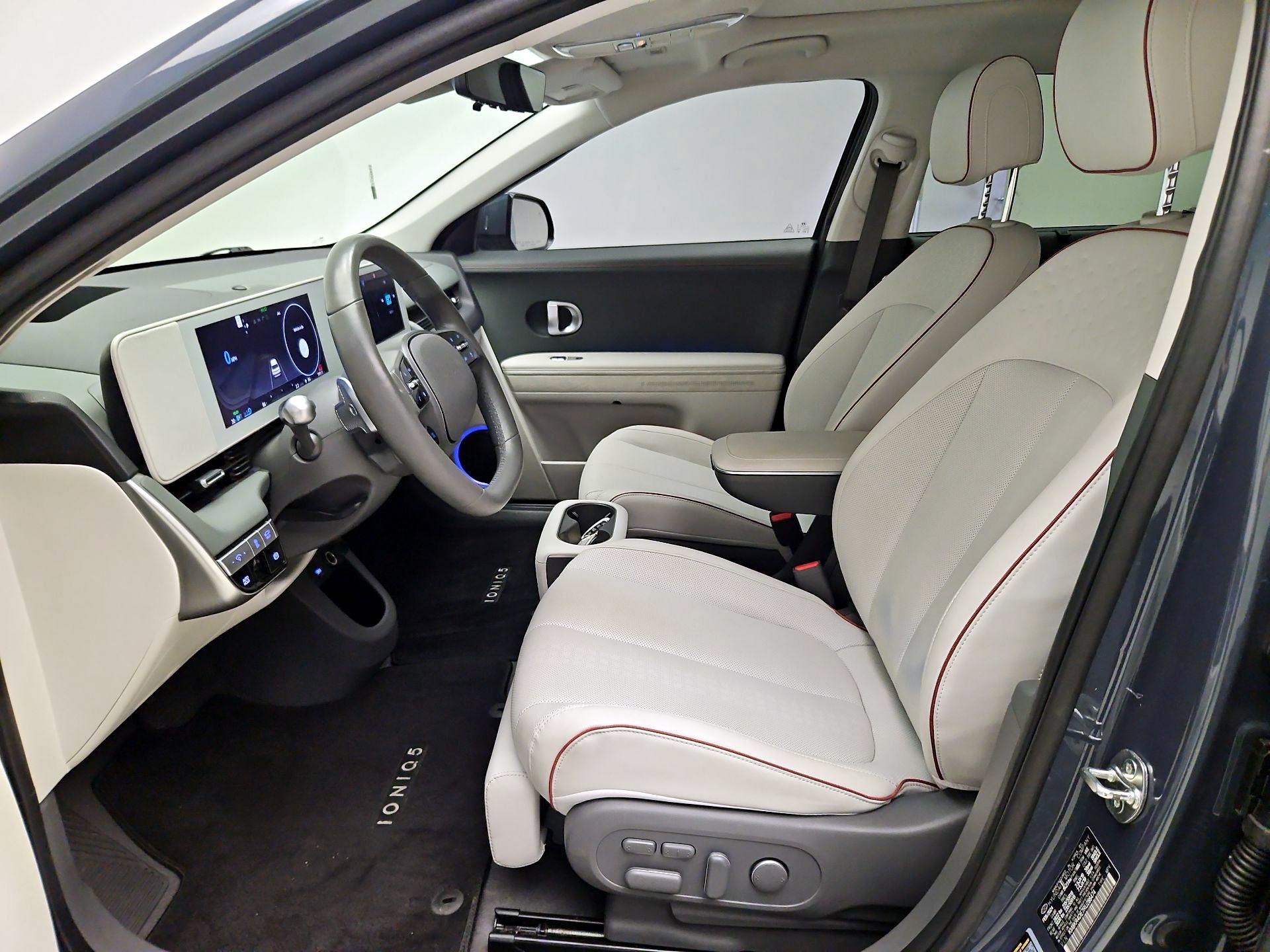 Thumbnail: 2024 Hyundai Ioniq 5 - 11