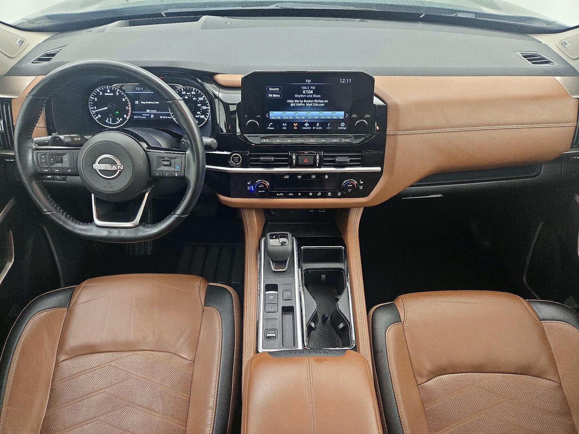 Thumbnail: 2023 Nissan Pathfinder - 9