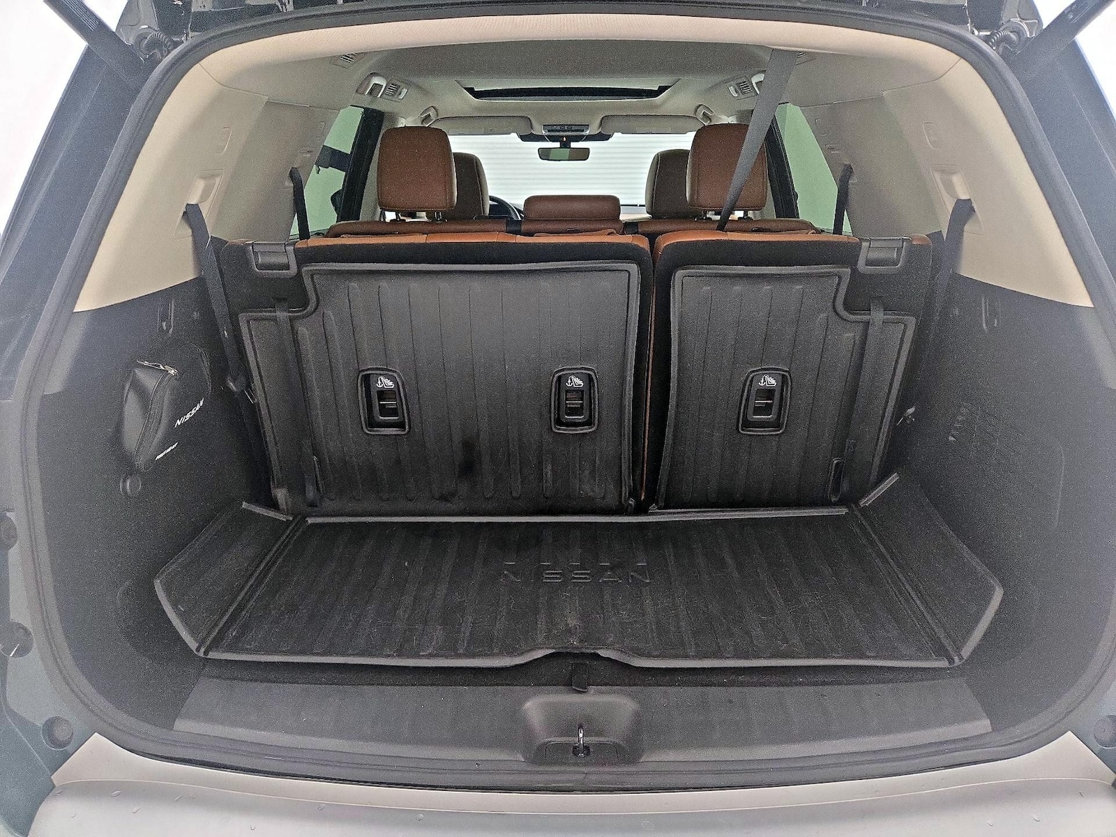 2023 Nissan Pathfinder Platinum - Photo 23