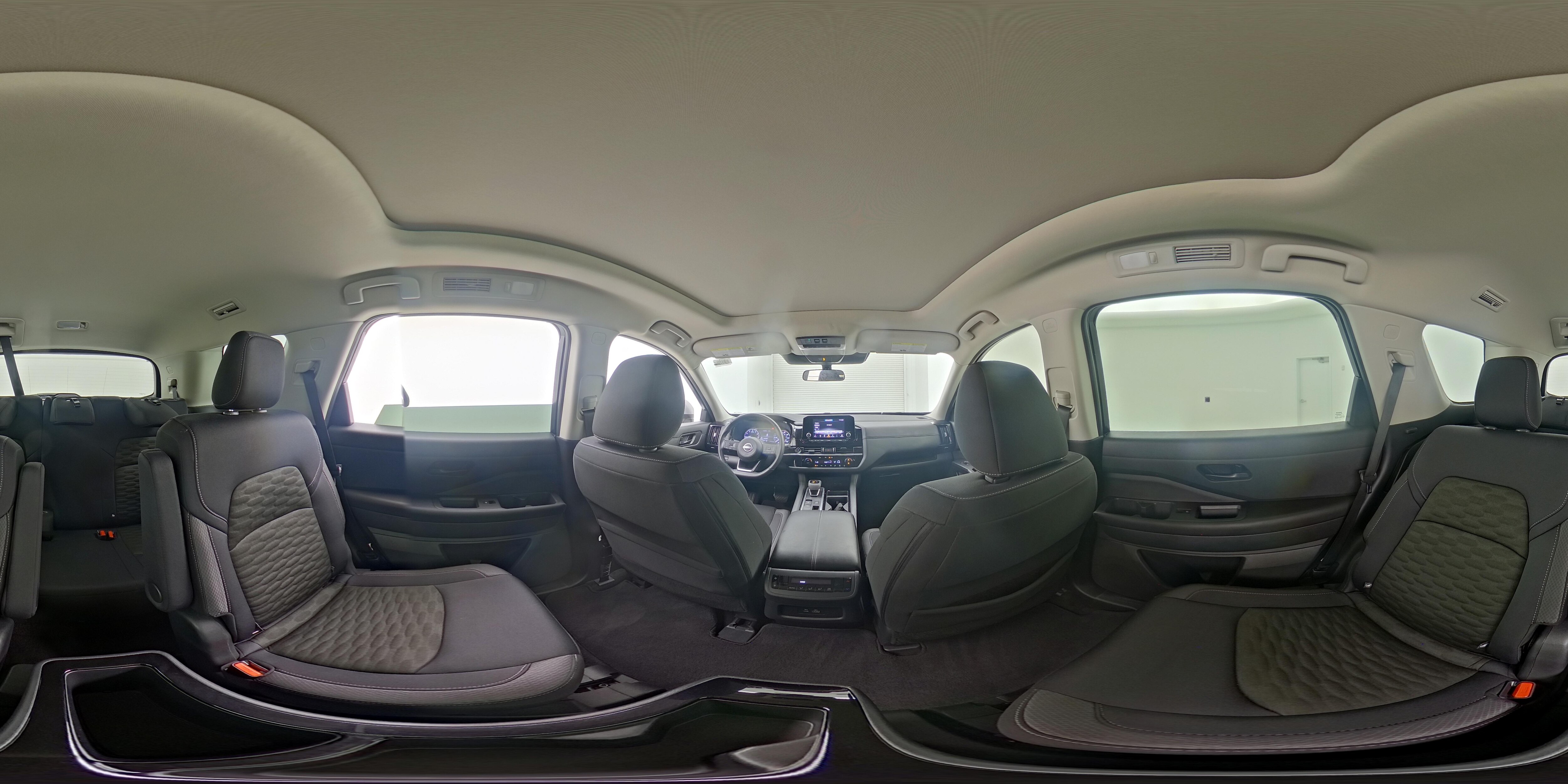 2024 Nissan Pathfinder SV - Photo 27